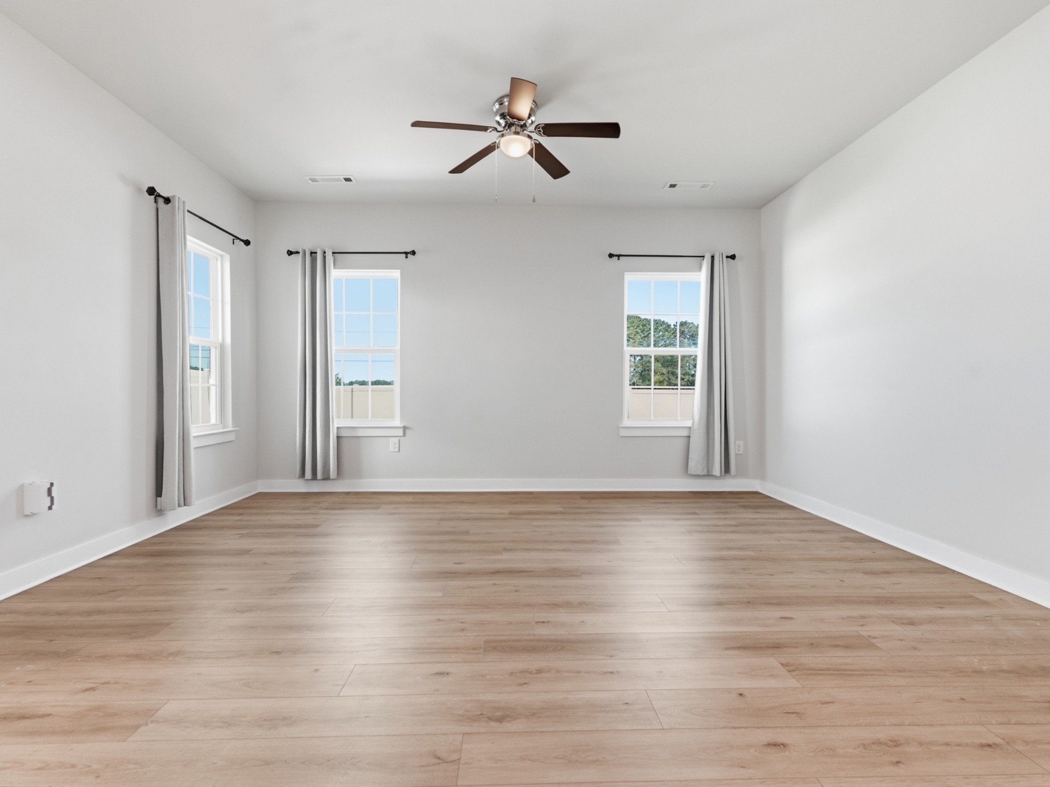 1132 Bay Meadows Way
