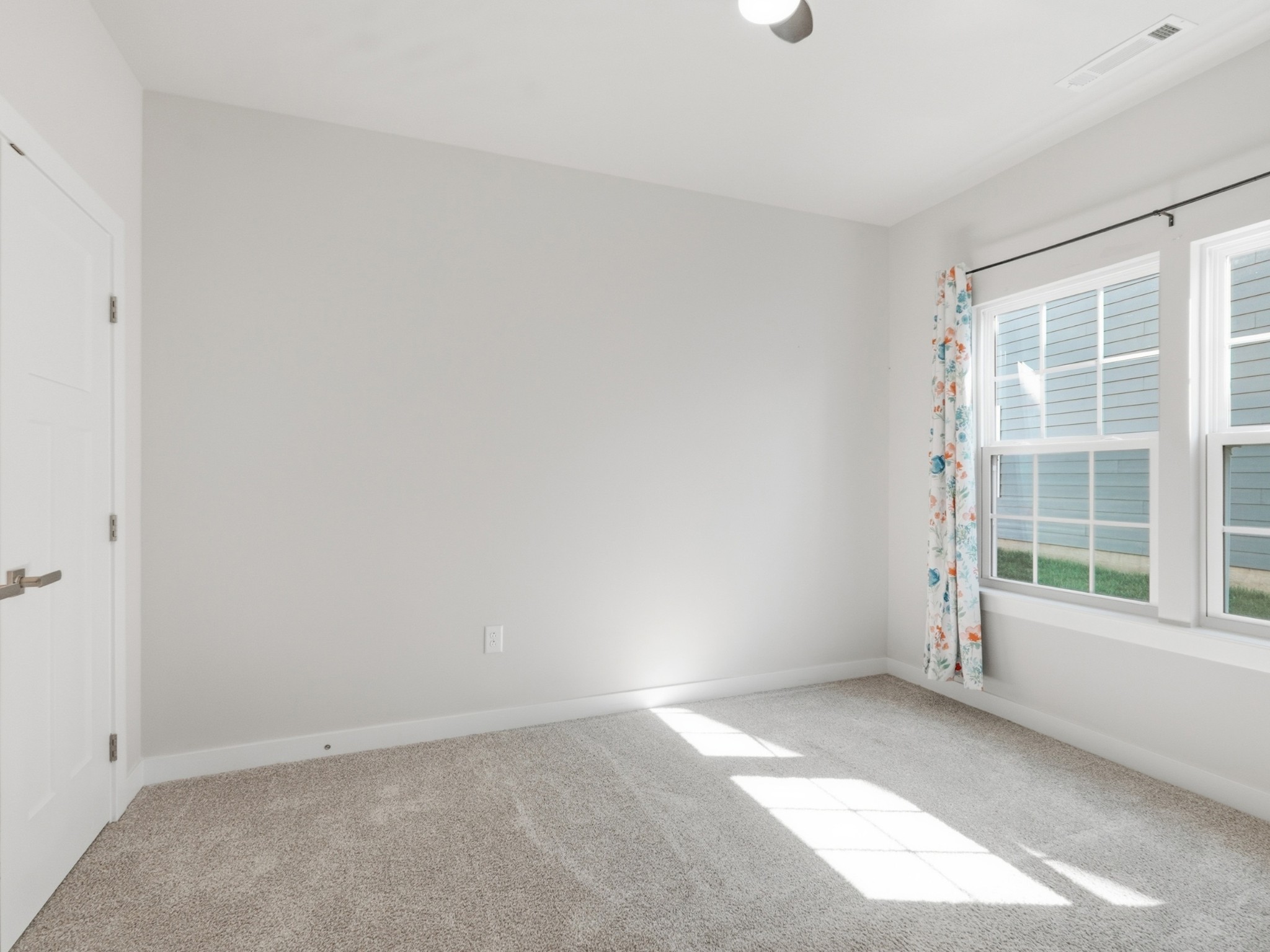 1132 Bay Meadows Way