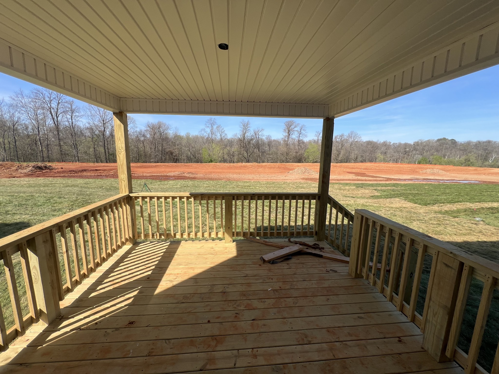 326 Cardinal Creek