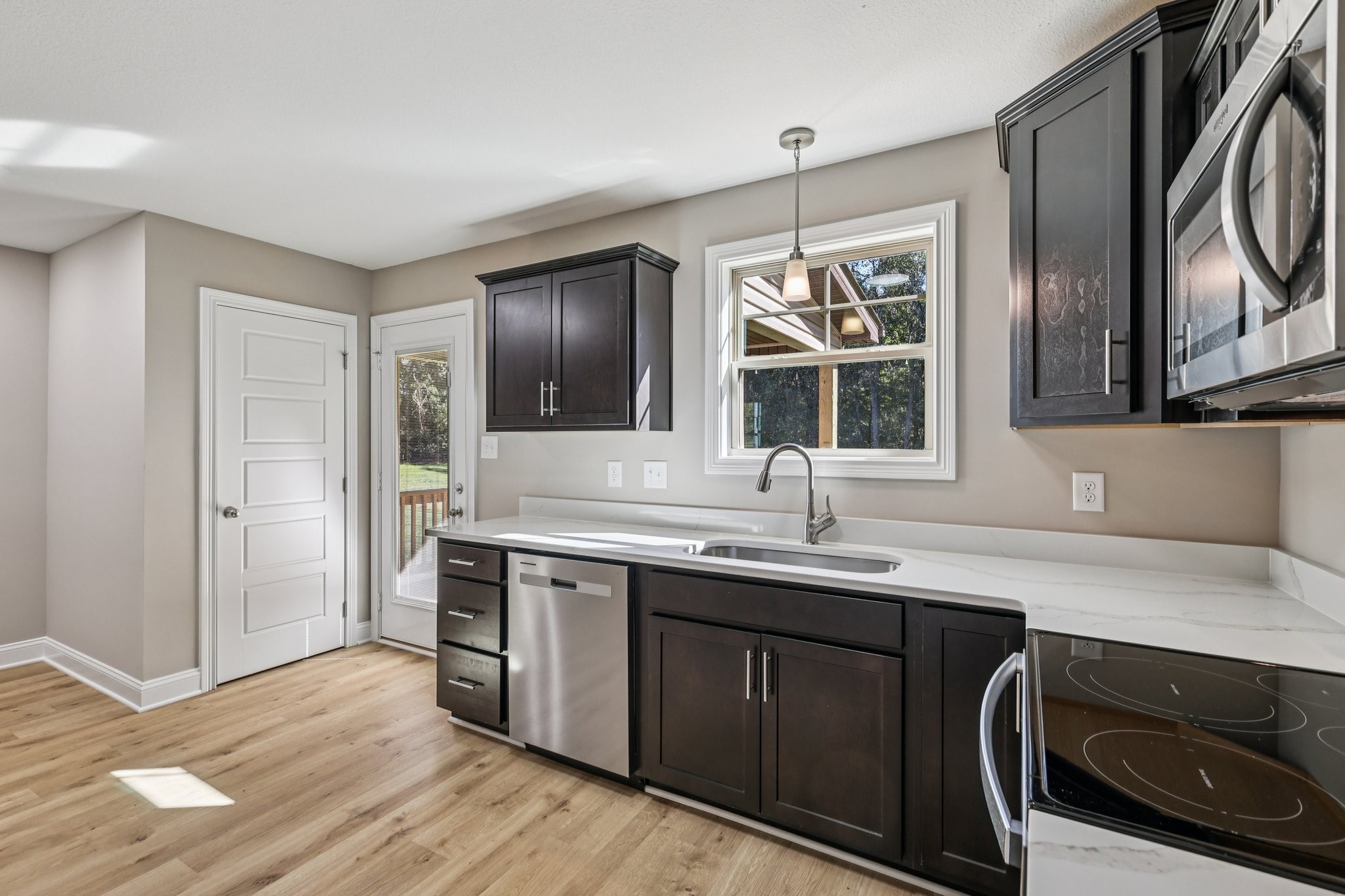 326 Cardinal Creek