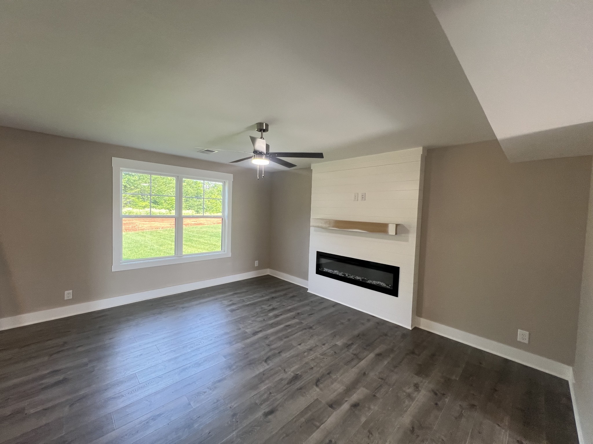 331 Cardinal Creek