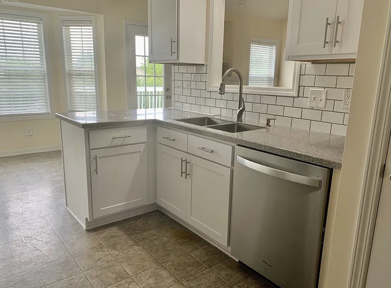 3192 Twelve Oaks Blvd