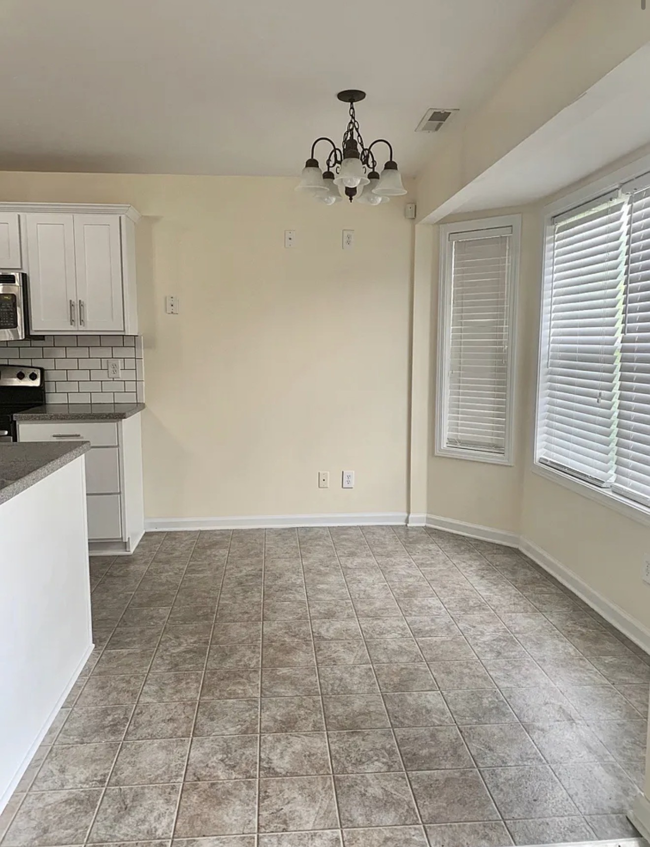 3192 Twelve Oaks Blvd