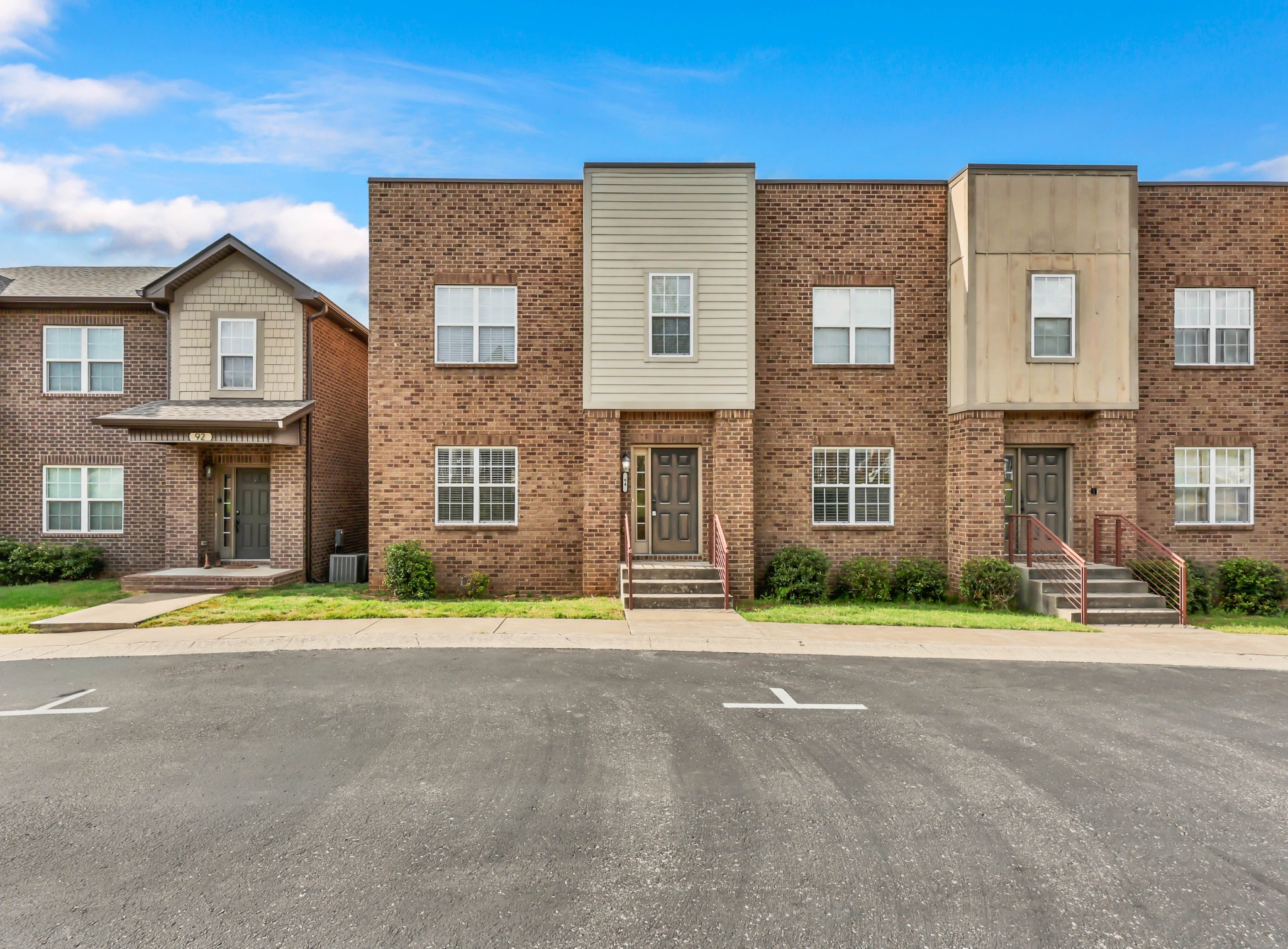 94 Promontory Ln