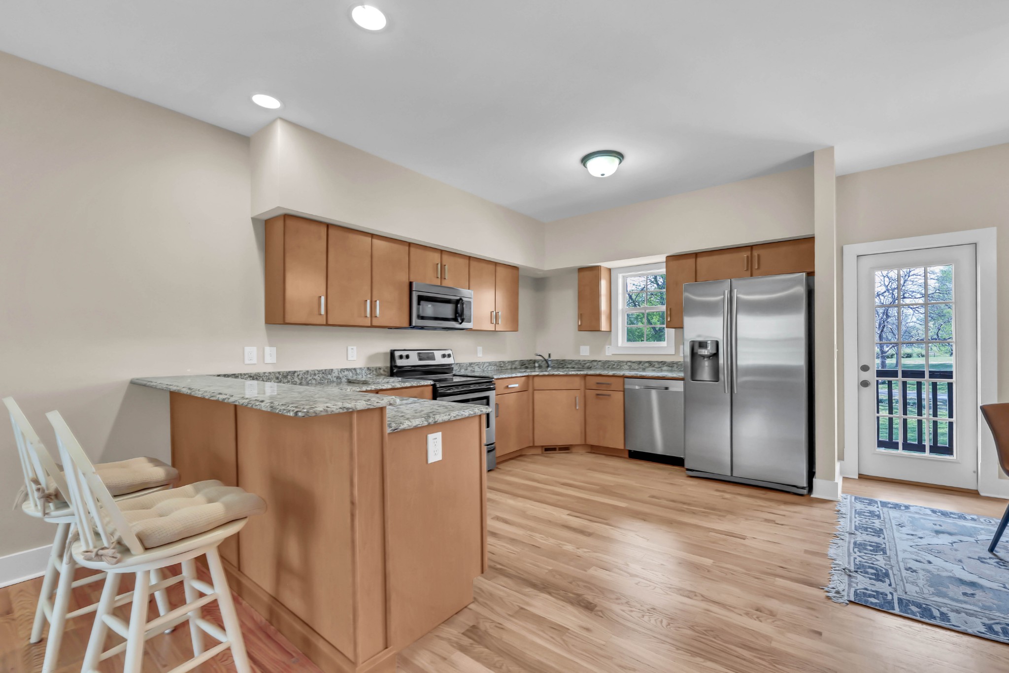 94 Promontory Ln