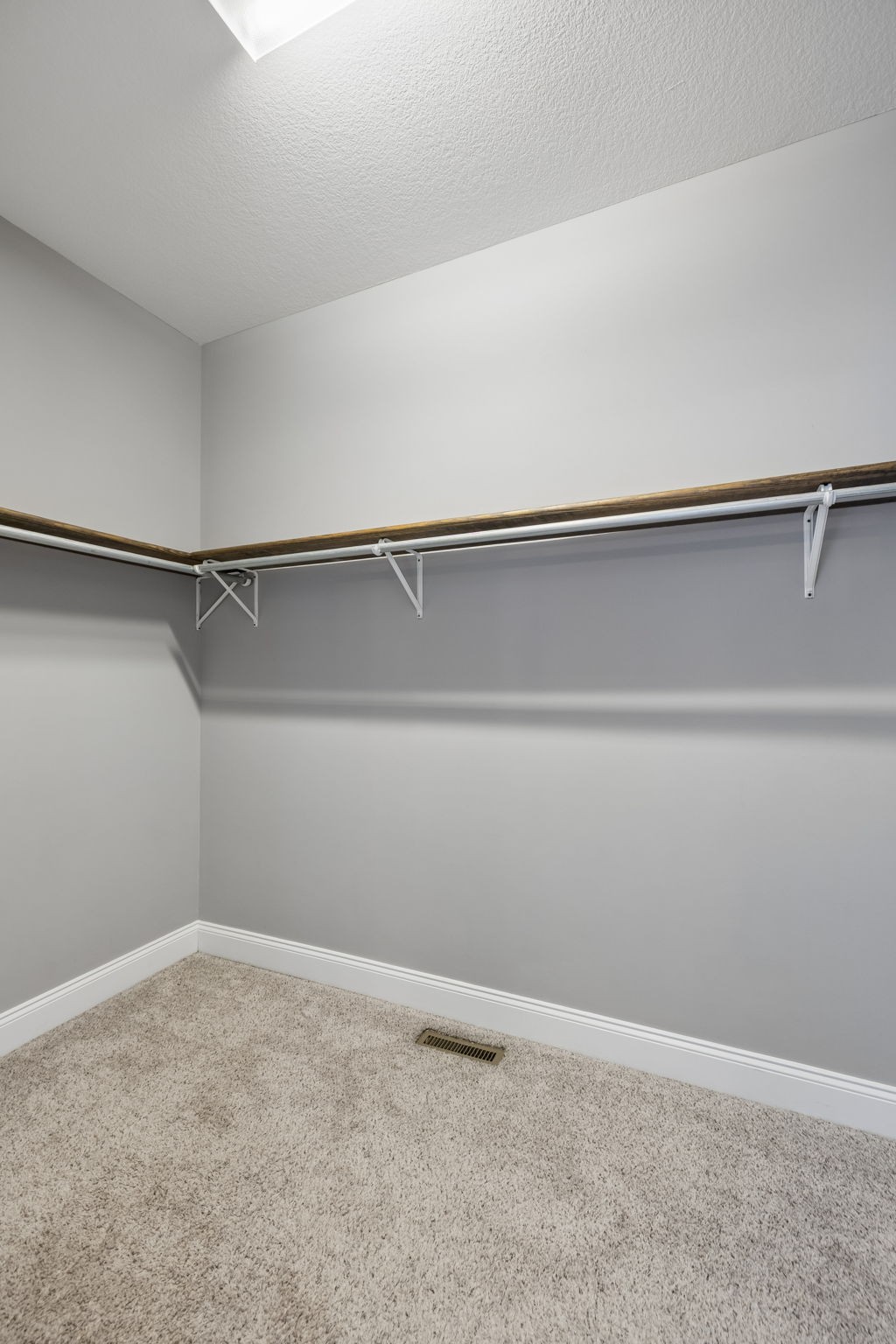 1045 Black Gum Ln