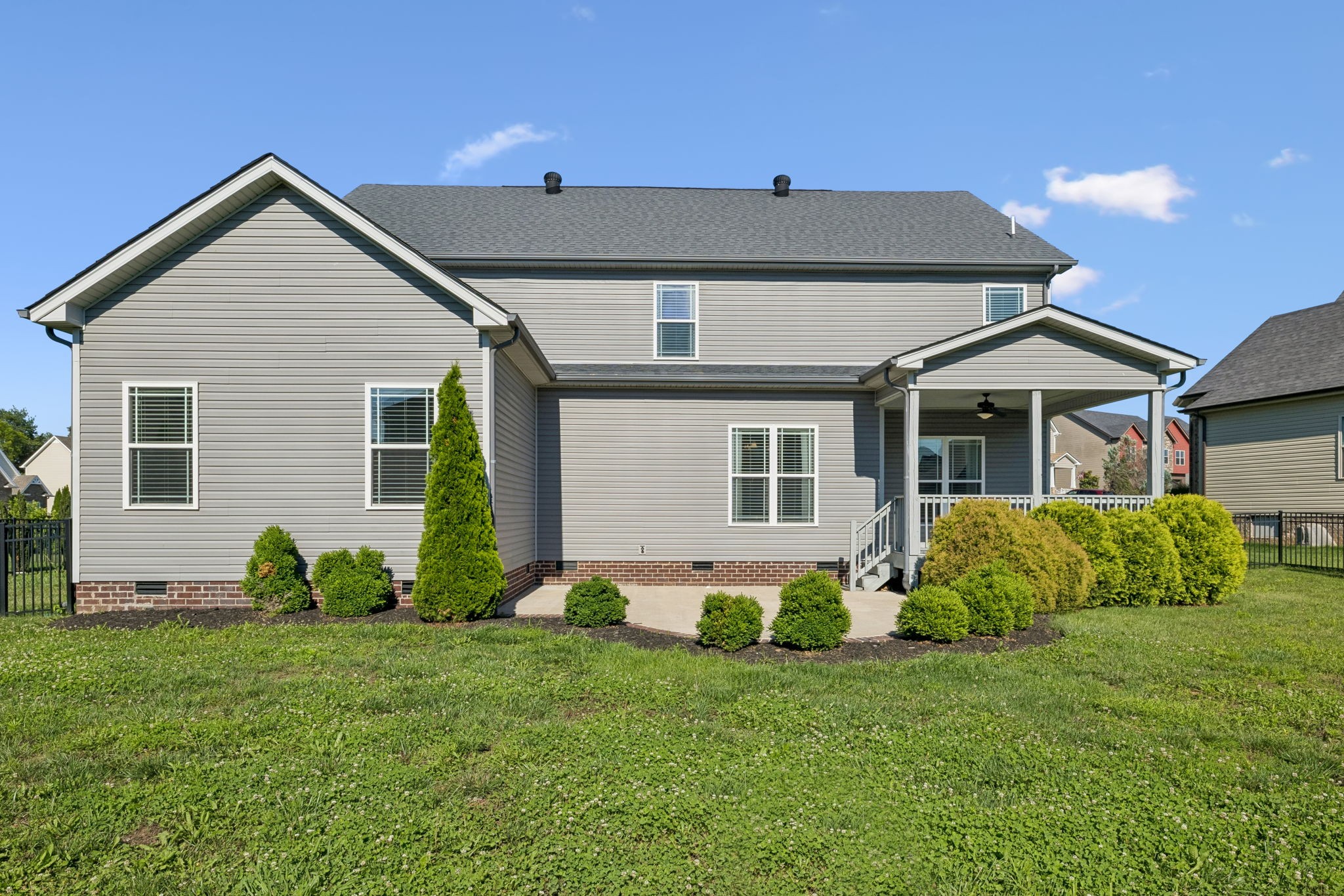 1045 Black Gum Ln