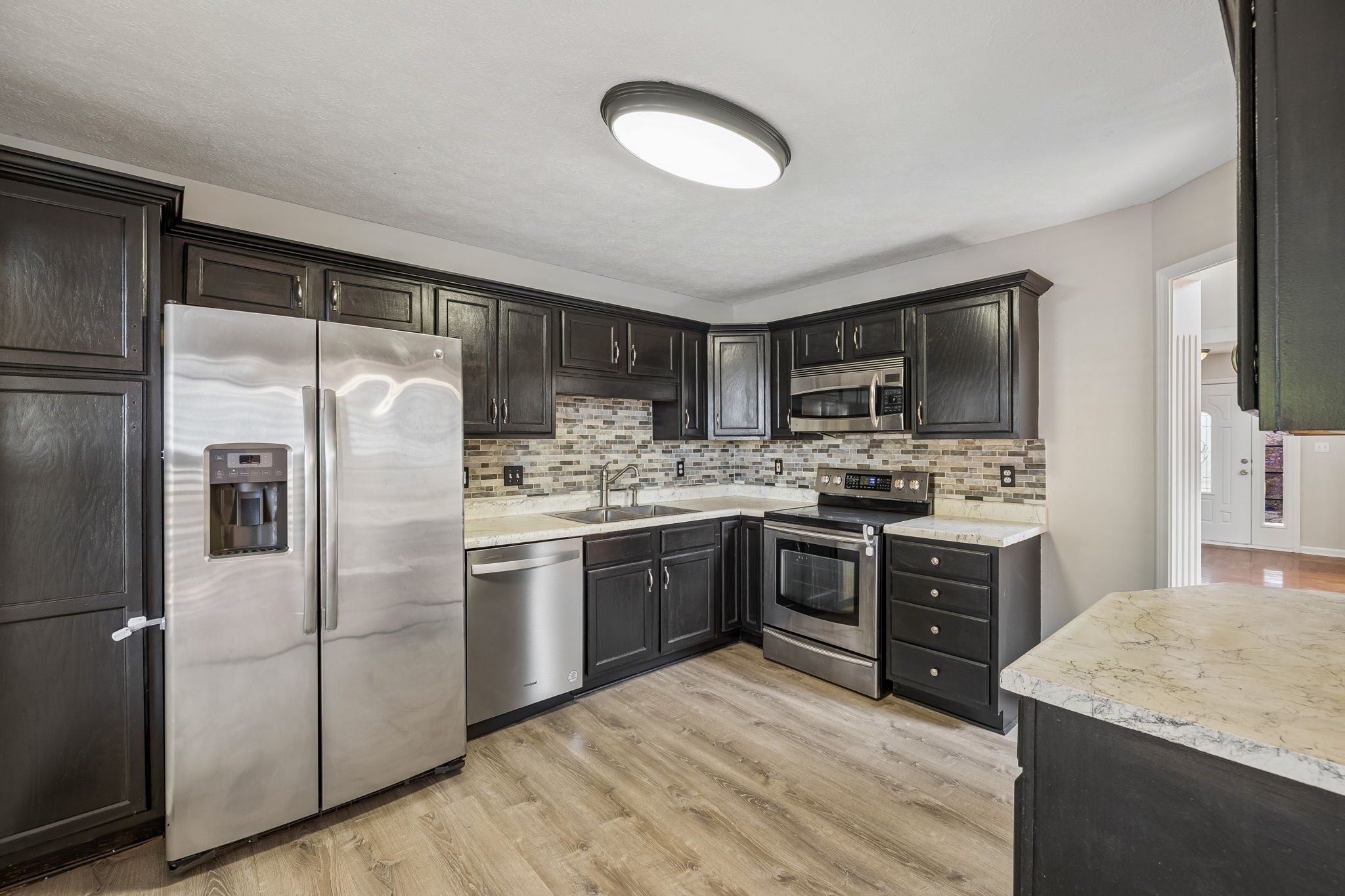 1437 Cedar Springs Cir