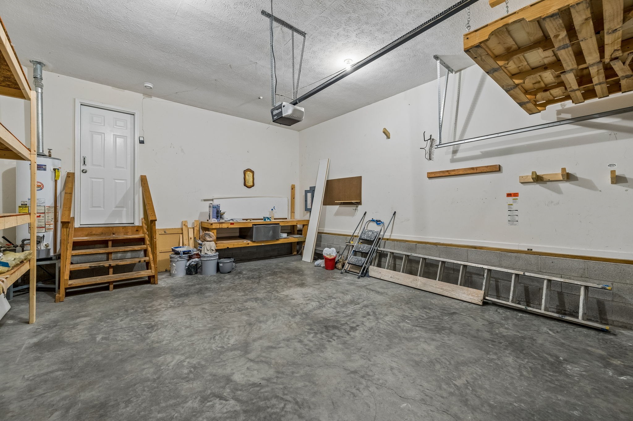 1437 Cedar Springs Cir