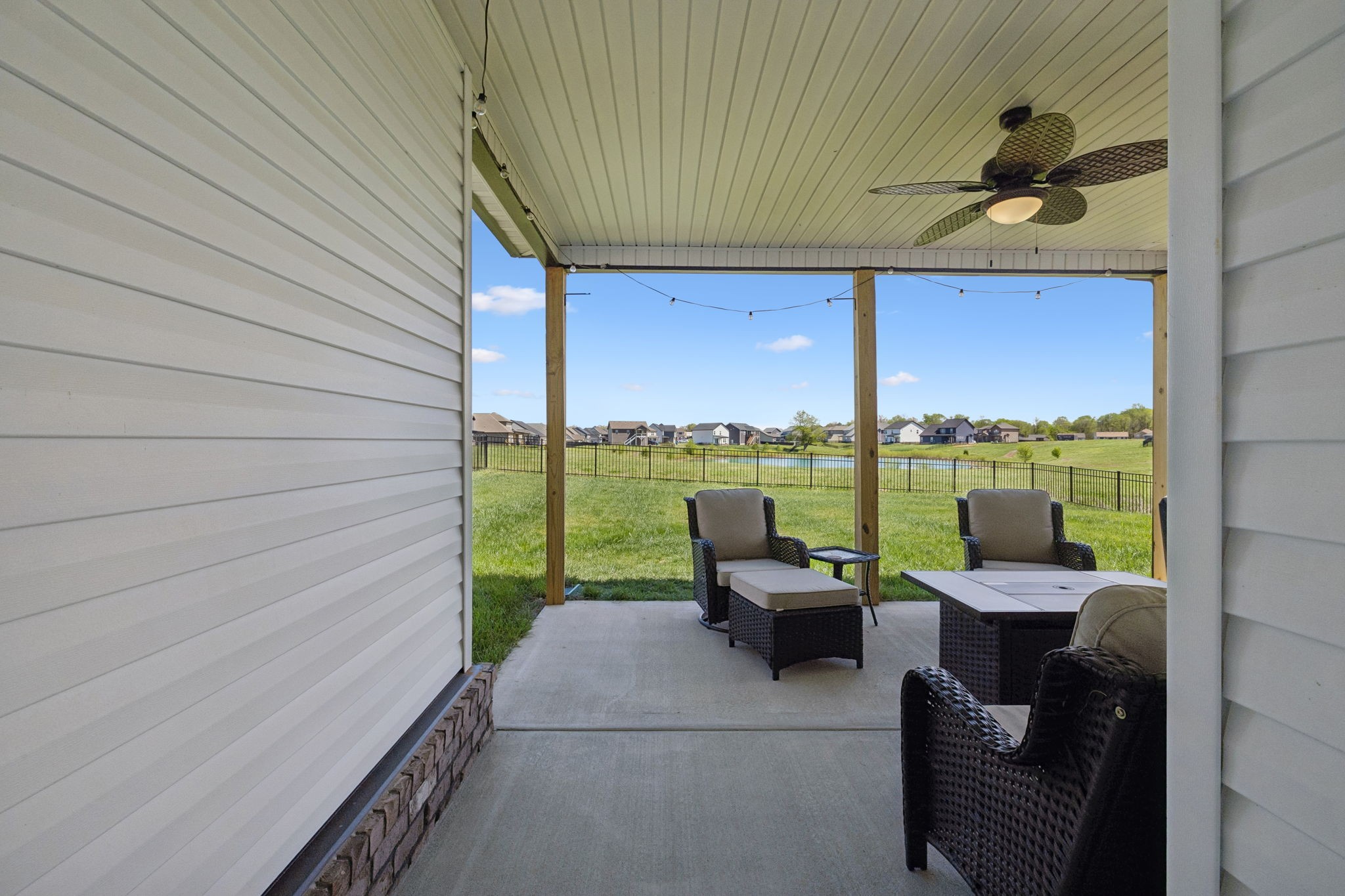 509 Shutes Folley Ln