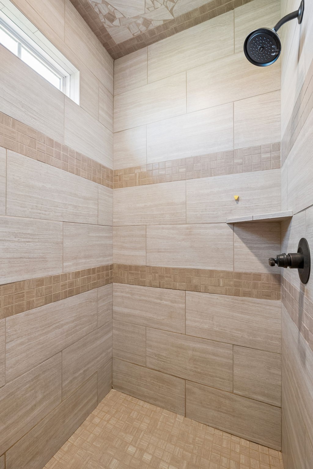 509 Shutes Folley Ln