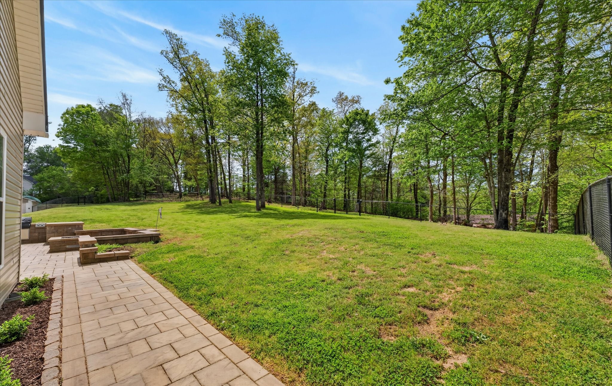 1820 River Rd