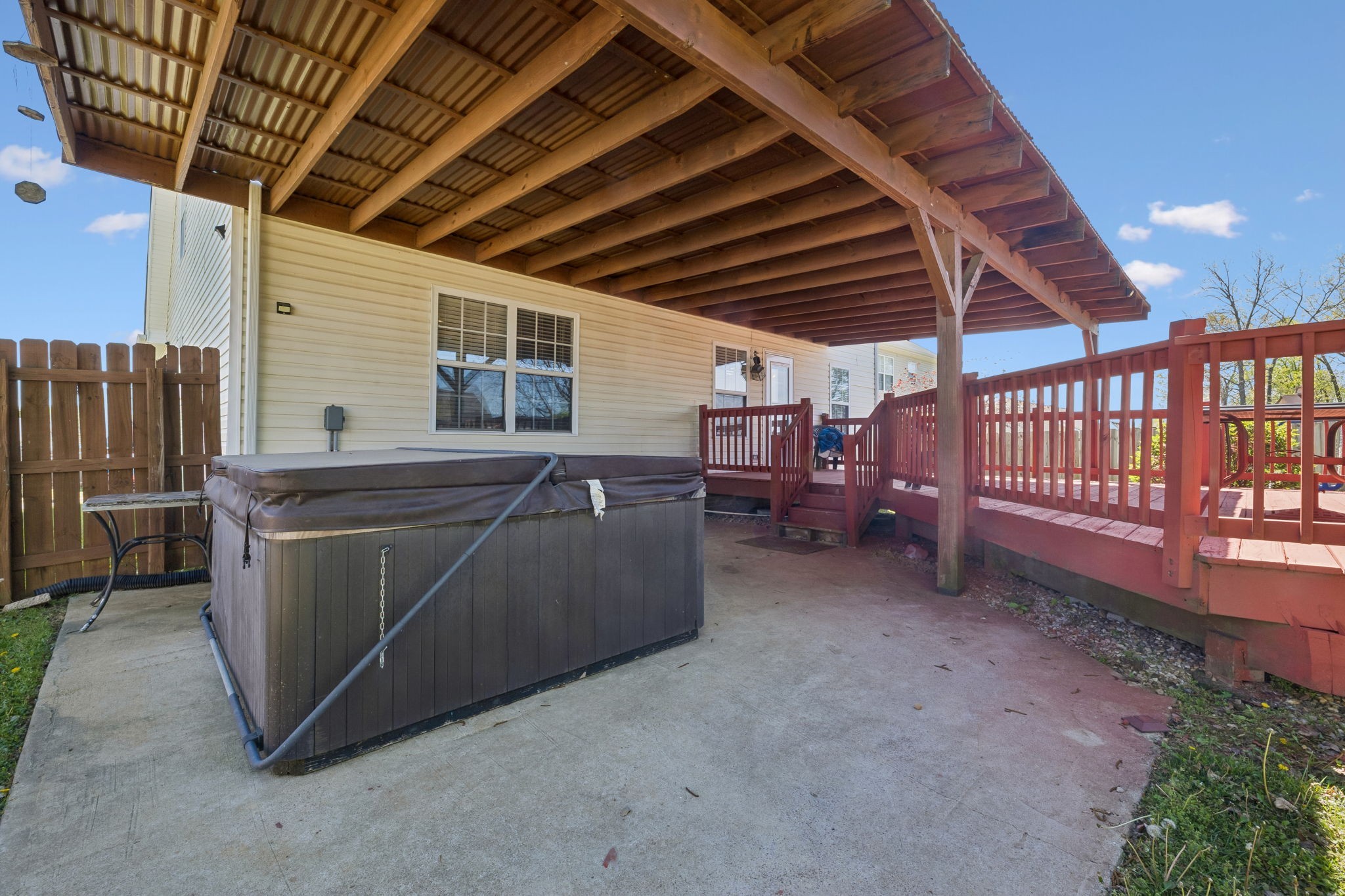 1437 Cedar Springs Cir