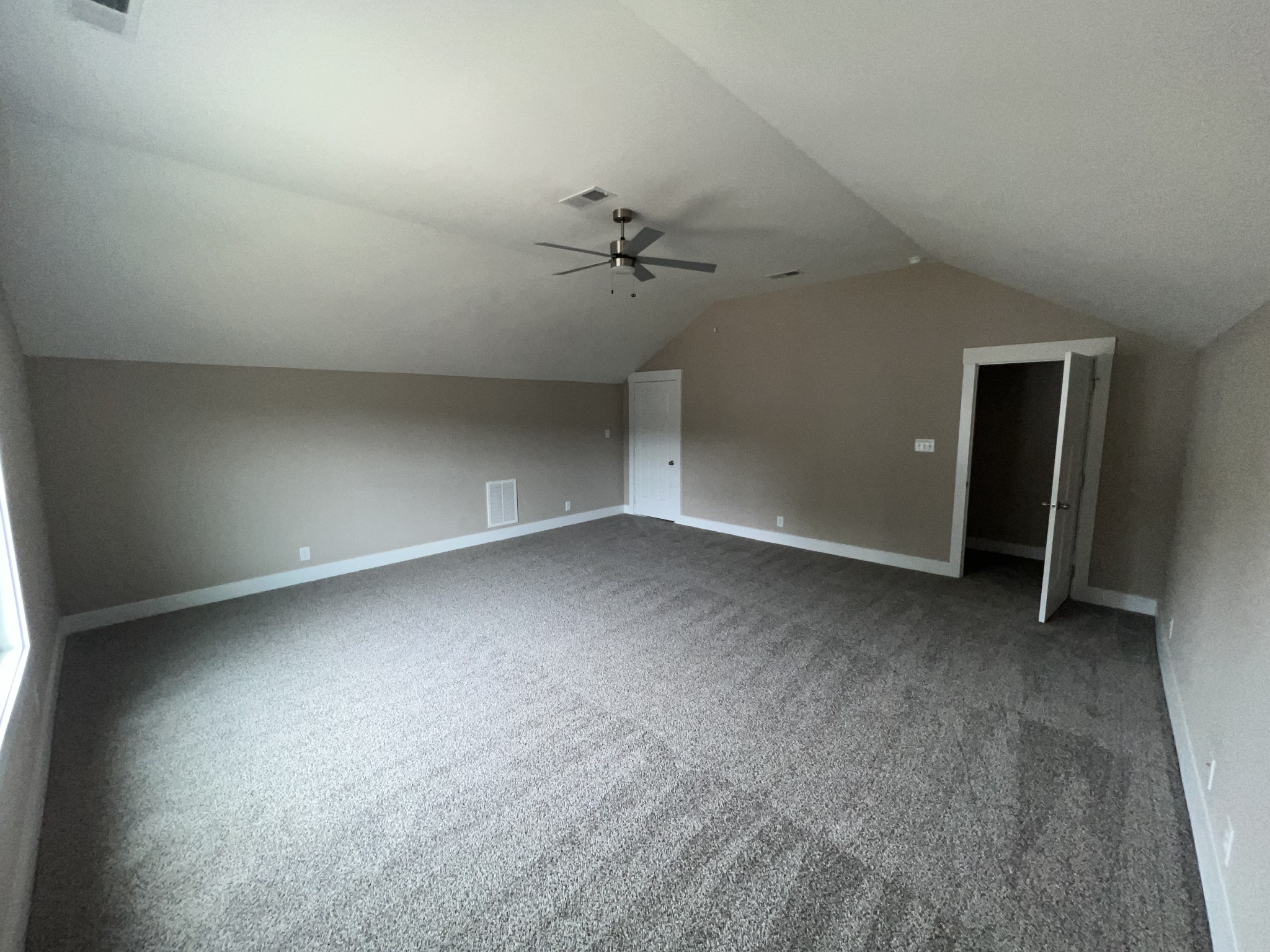 342 Cardinal Creek