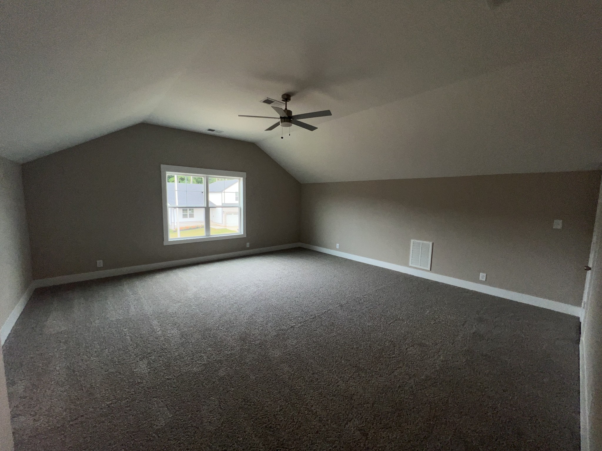 342 Cardinal Creek