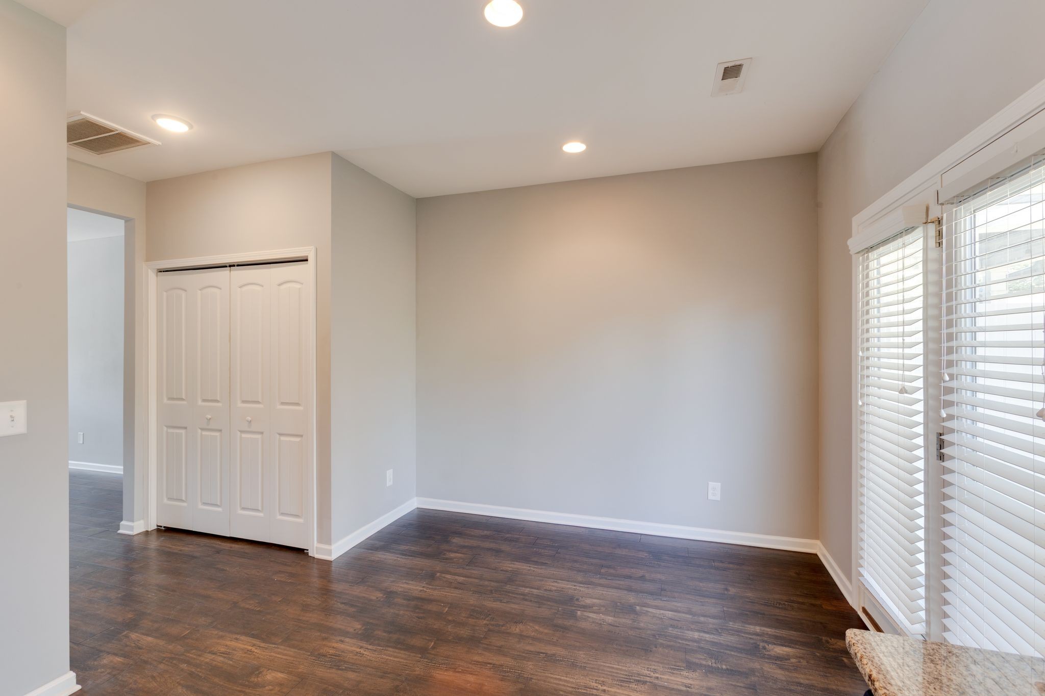 204 Bell Forge Ct