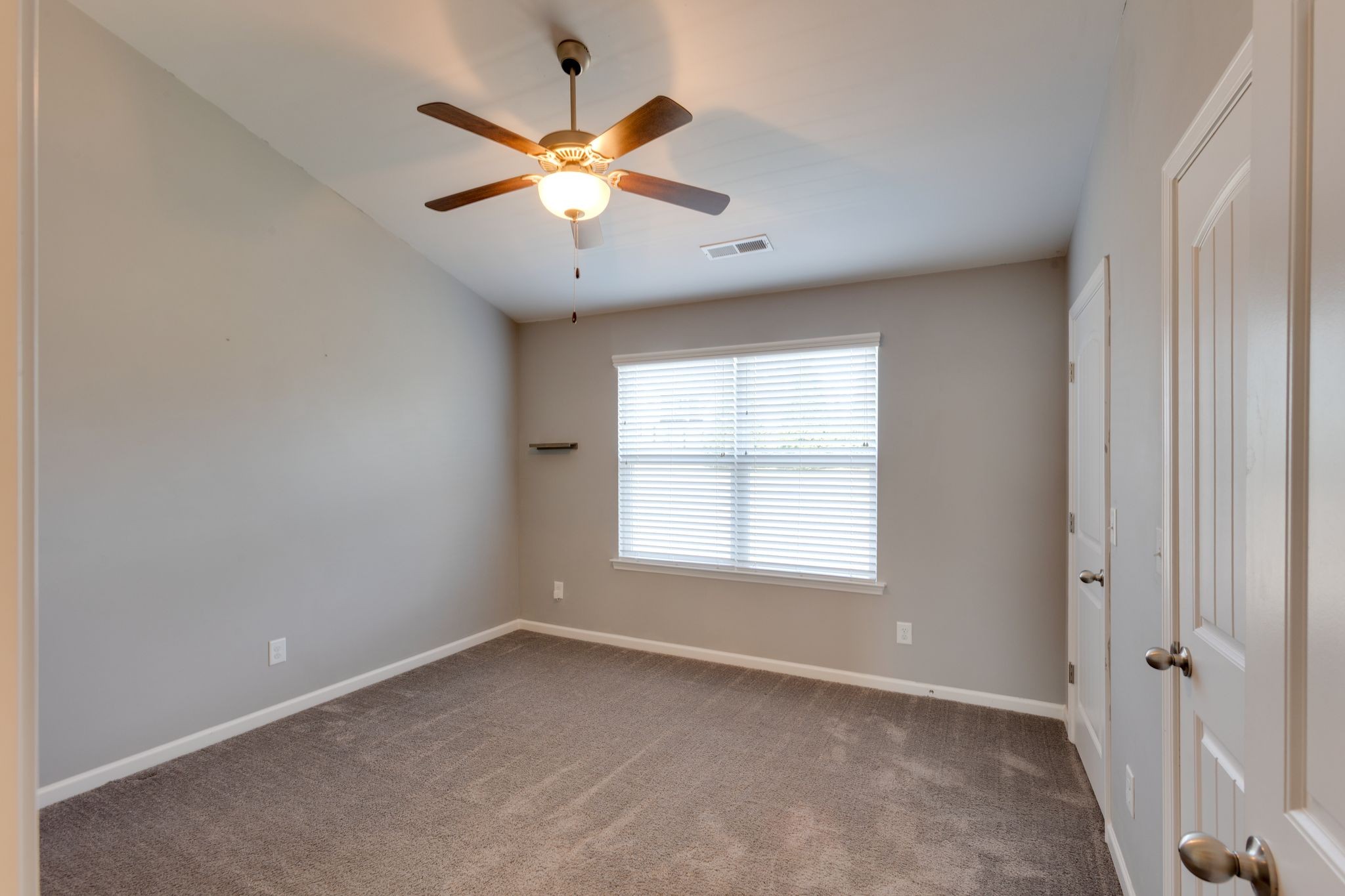 204 Bell Forge Ct