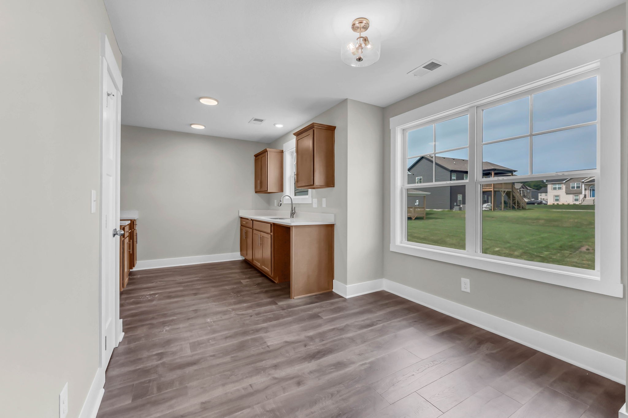 351 Cardinal Creek