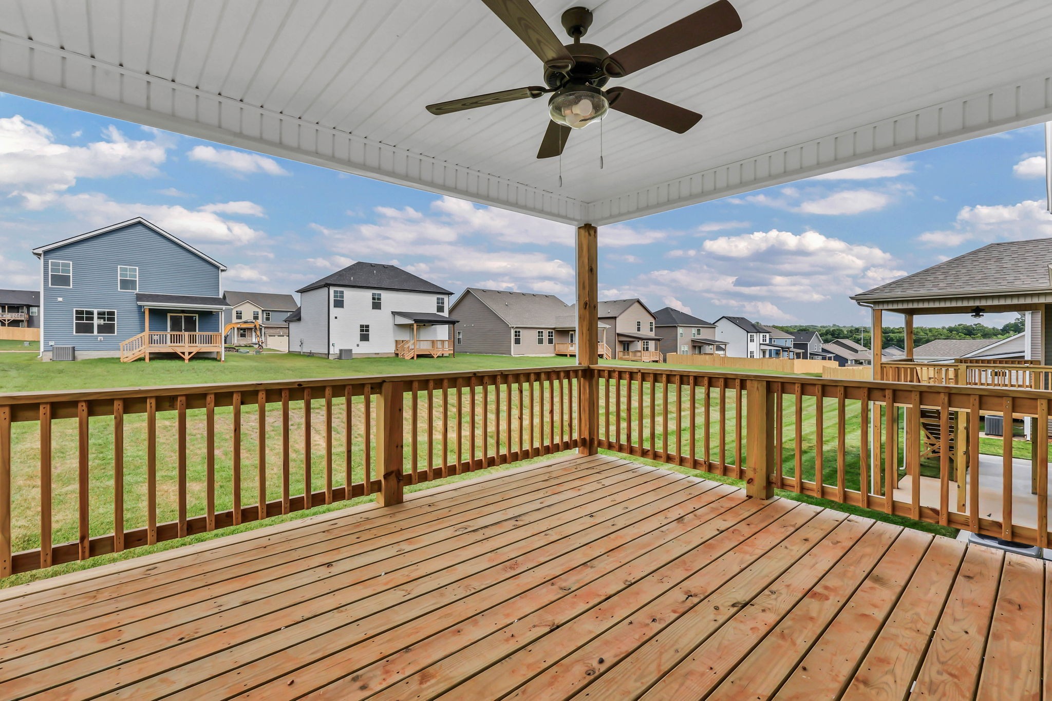 351 Cardinal Creek