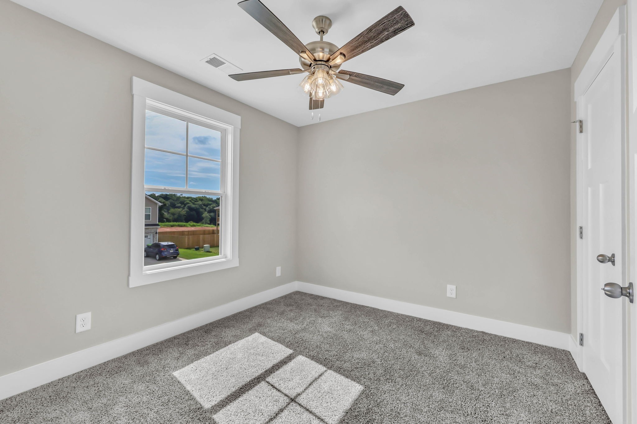 351 Cardinal Creek
