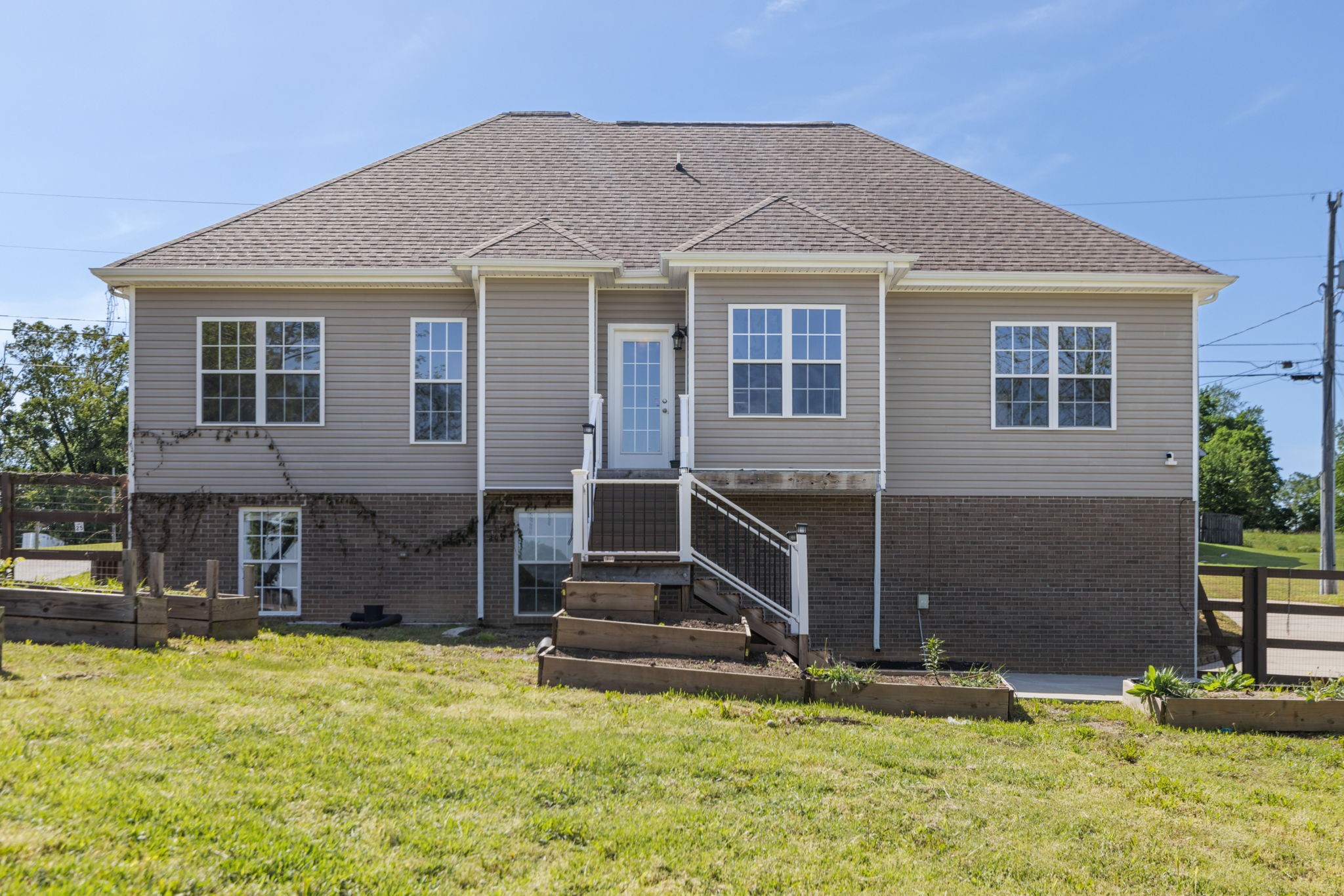 980 Ernest Stewart Dr