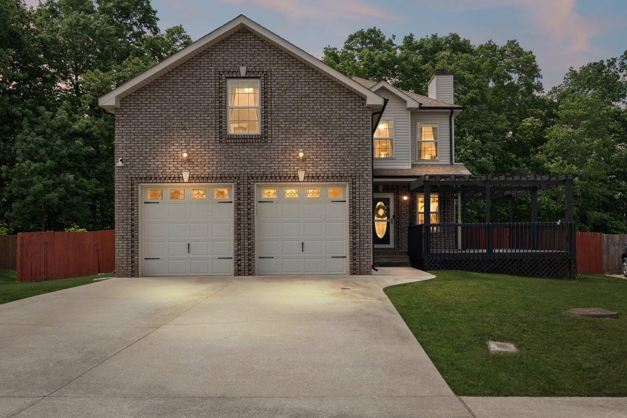 1913 Jackie Lorraine Dr