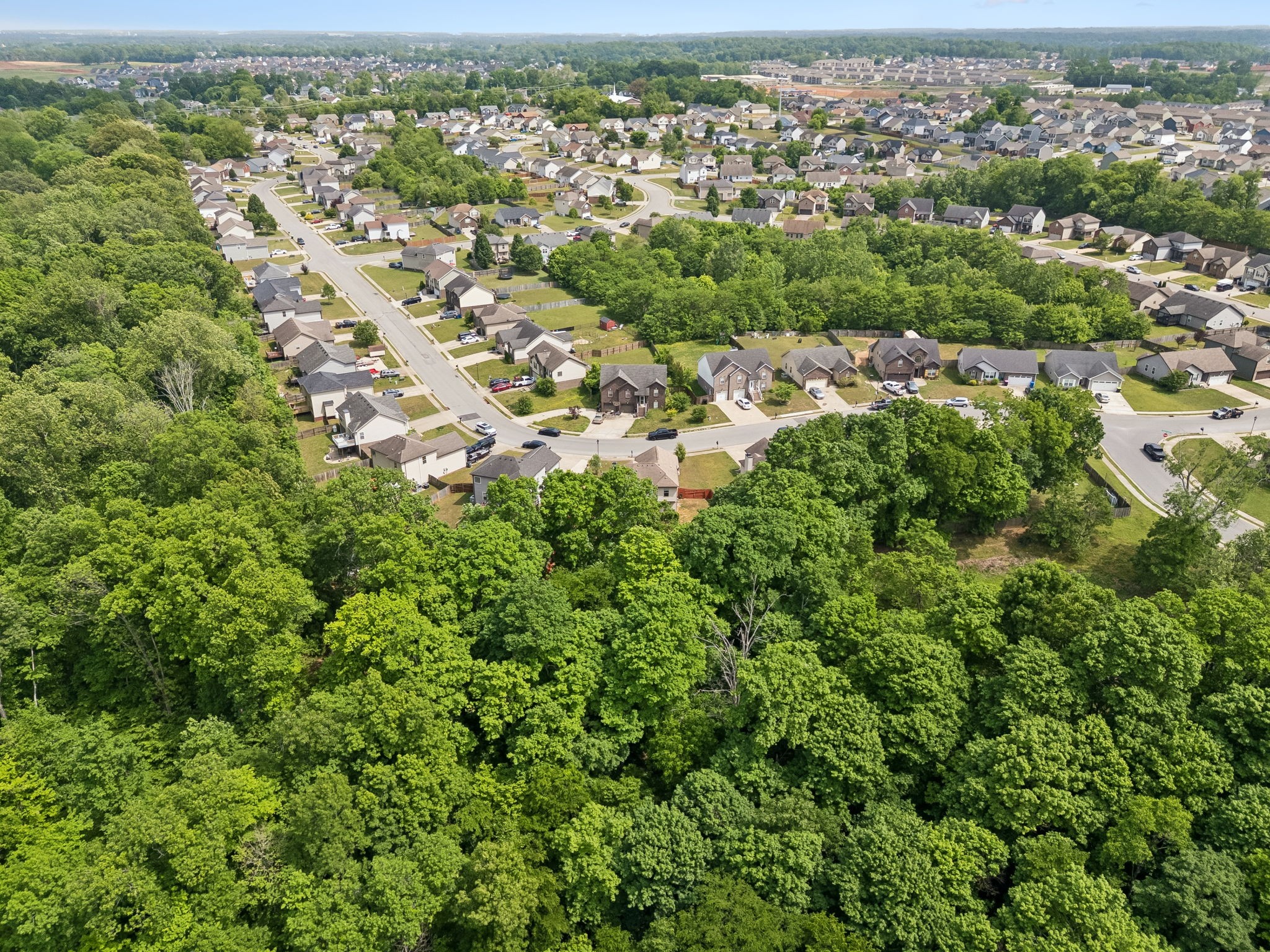 1913 Jackie Lorraine Dr