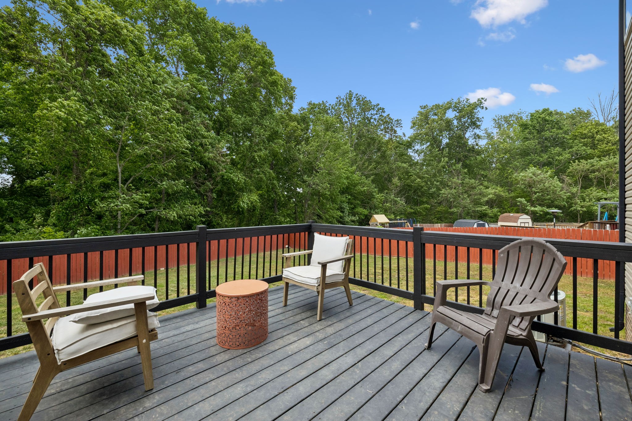 1913 Jackie Lorraine Dr