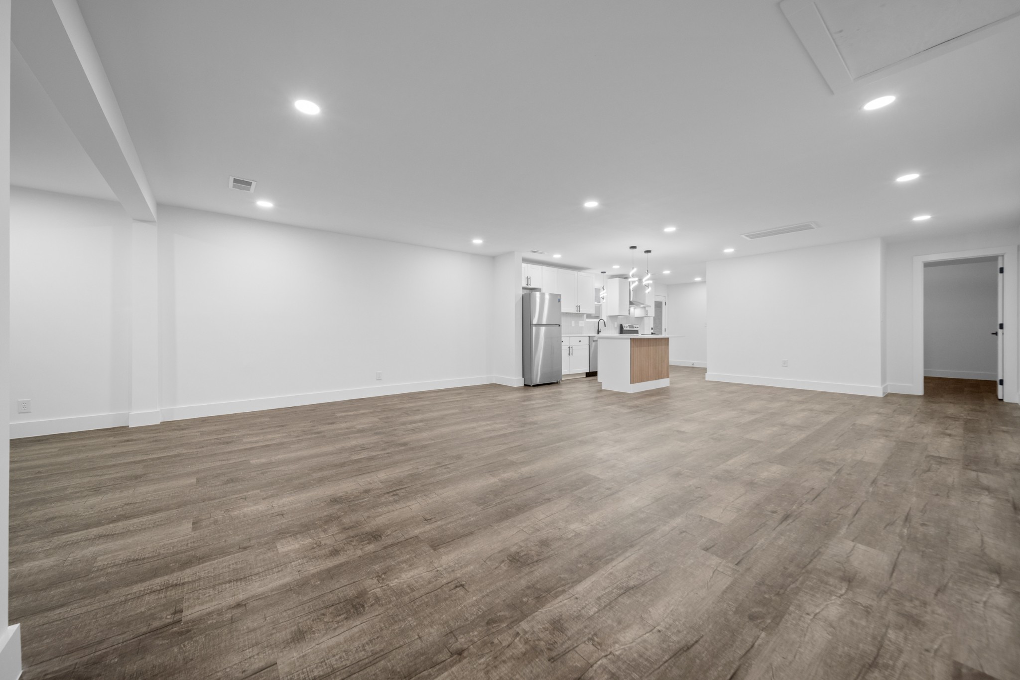 353 Hickory Hts