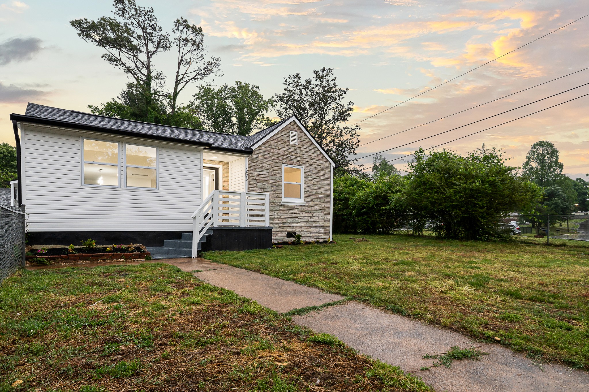 353 Hickory Hts