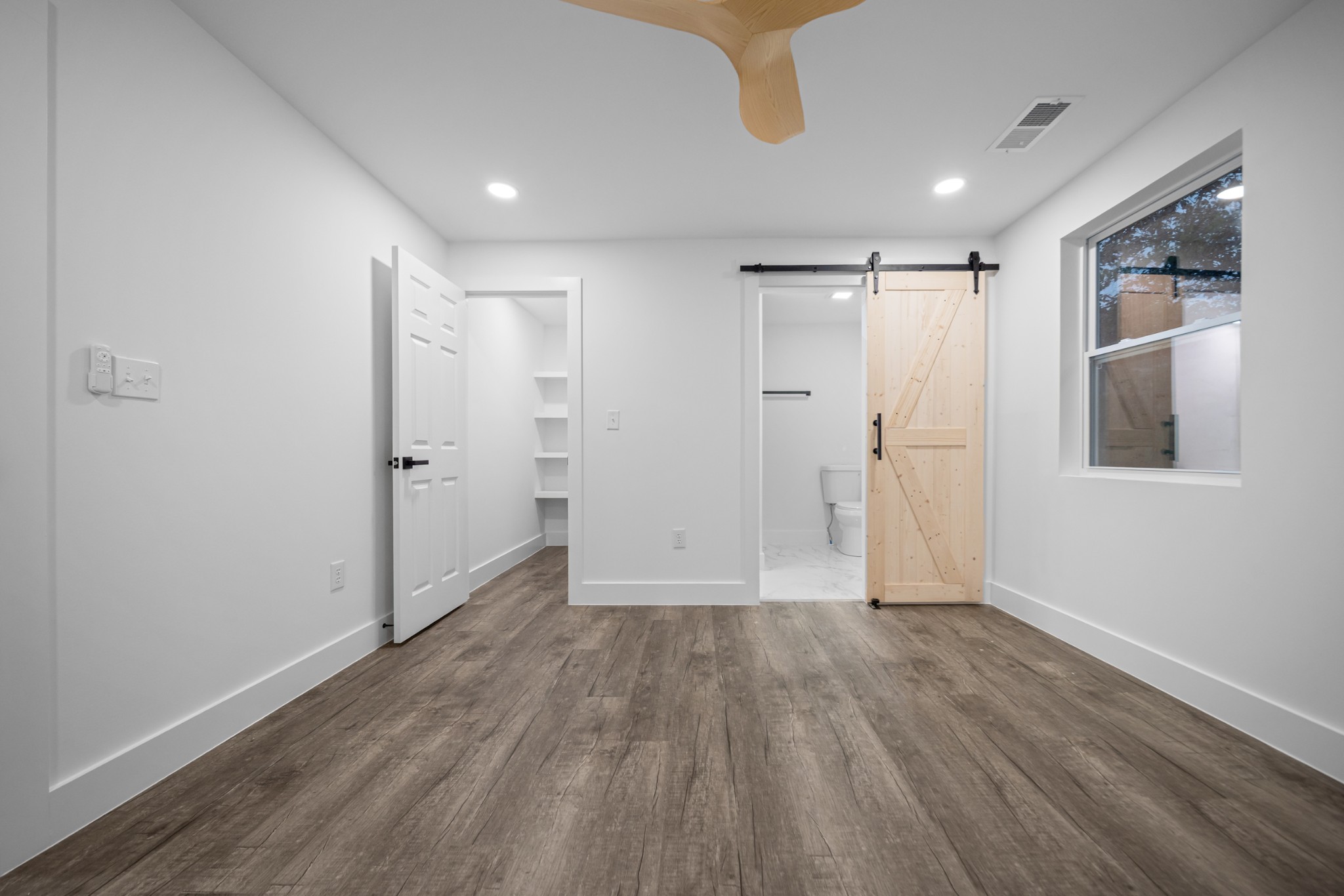 353 Hickory Hts