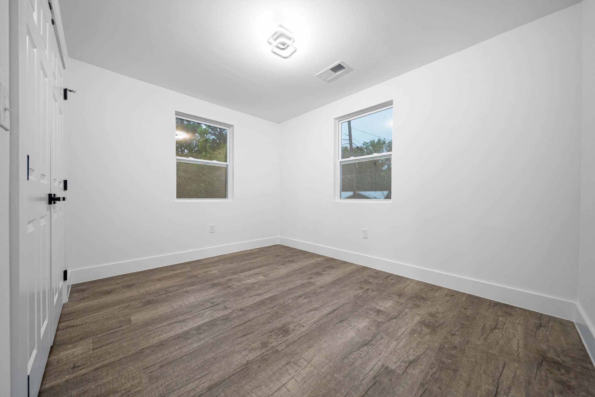 353 Hickory Hts