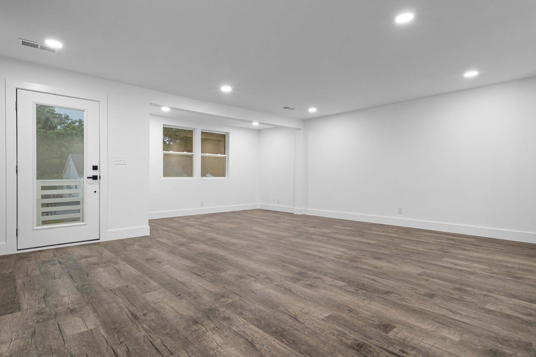 353 Hickory Hts