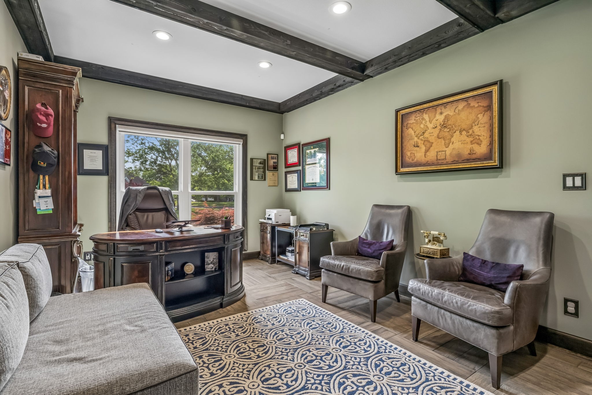 2957 Gatewood Ln