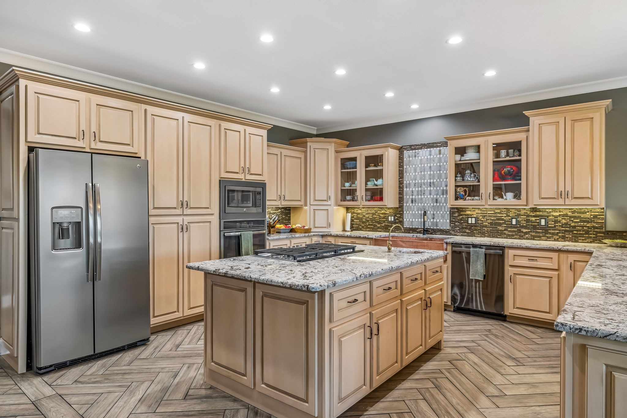 2957 Gatewood Ln