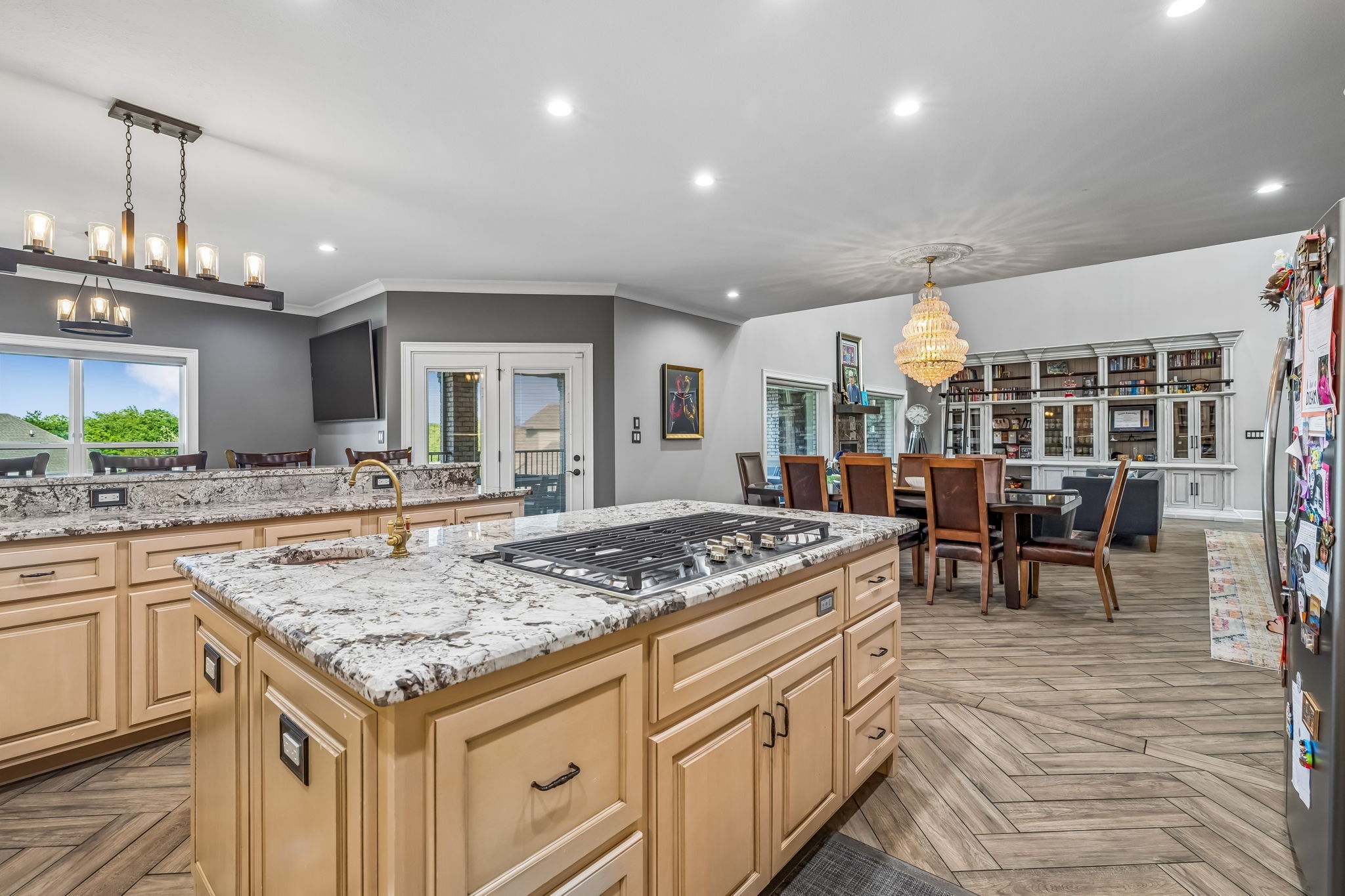 2957 Gatewood Ln