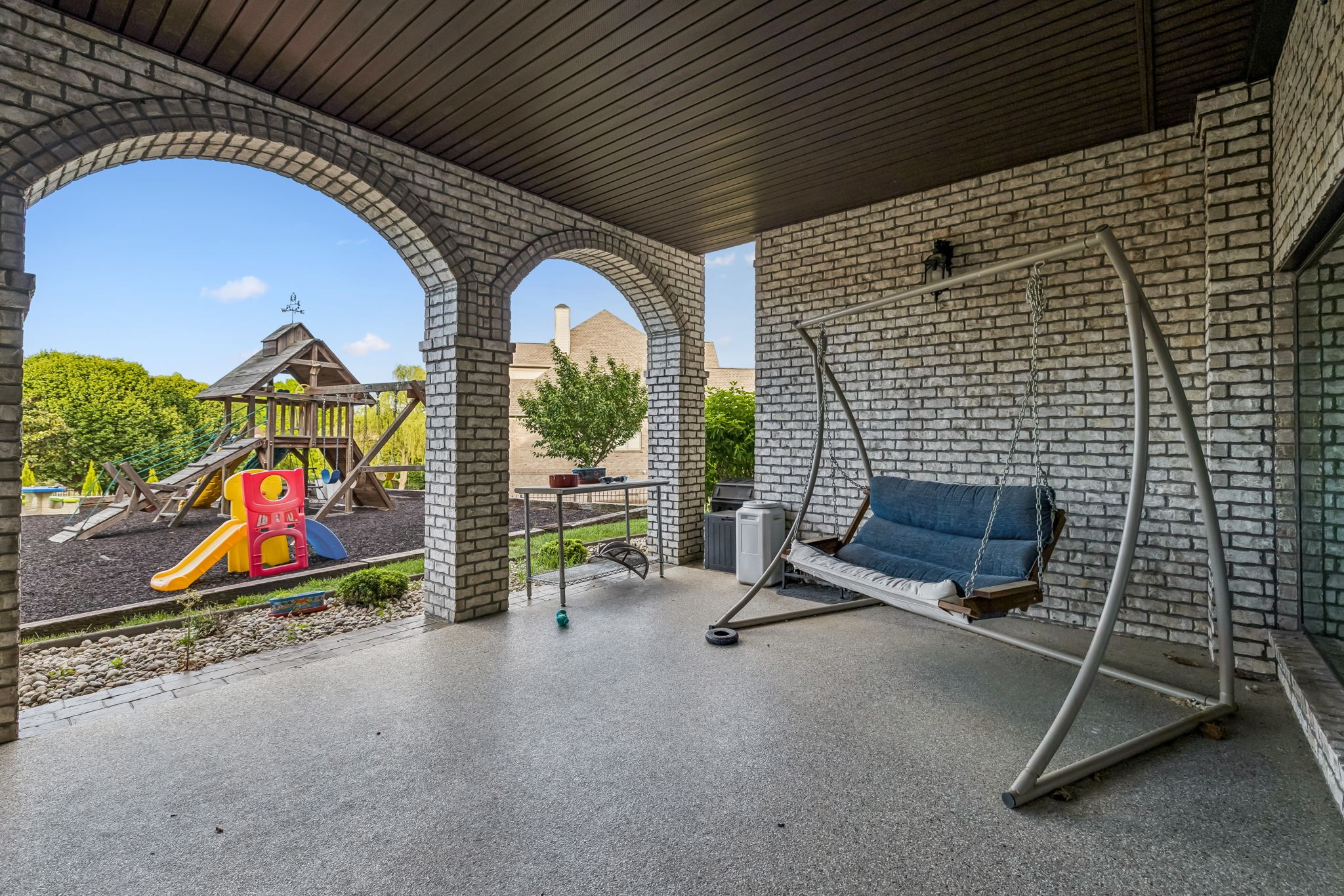 2957 Gatewood Ln