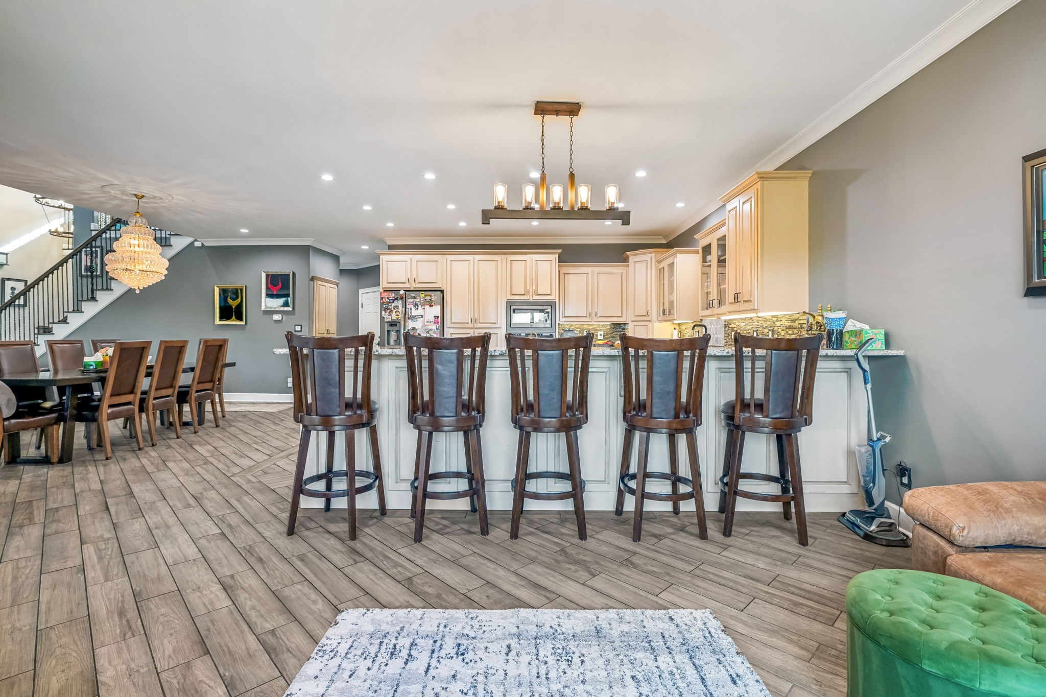 2957 Gatewood Ln