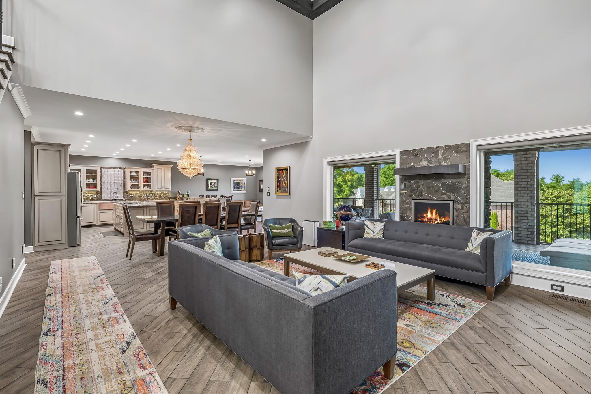2957 Gatewood Ln