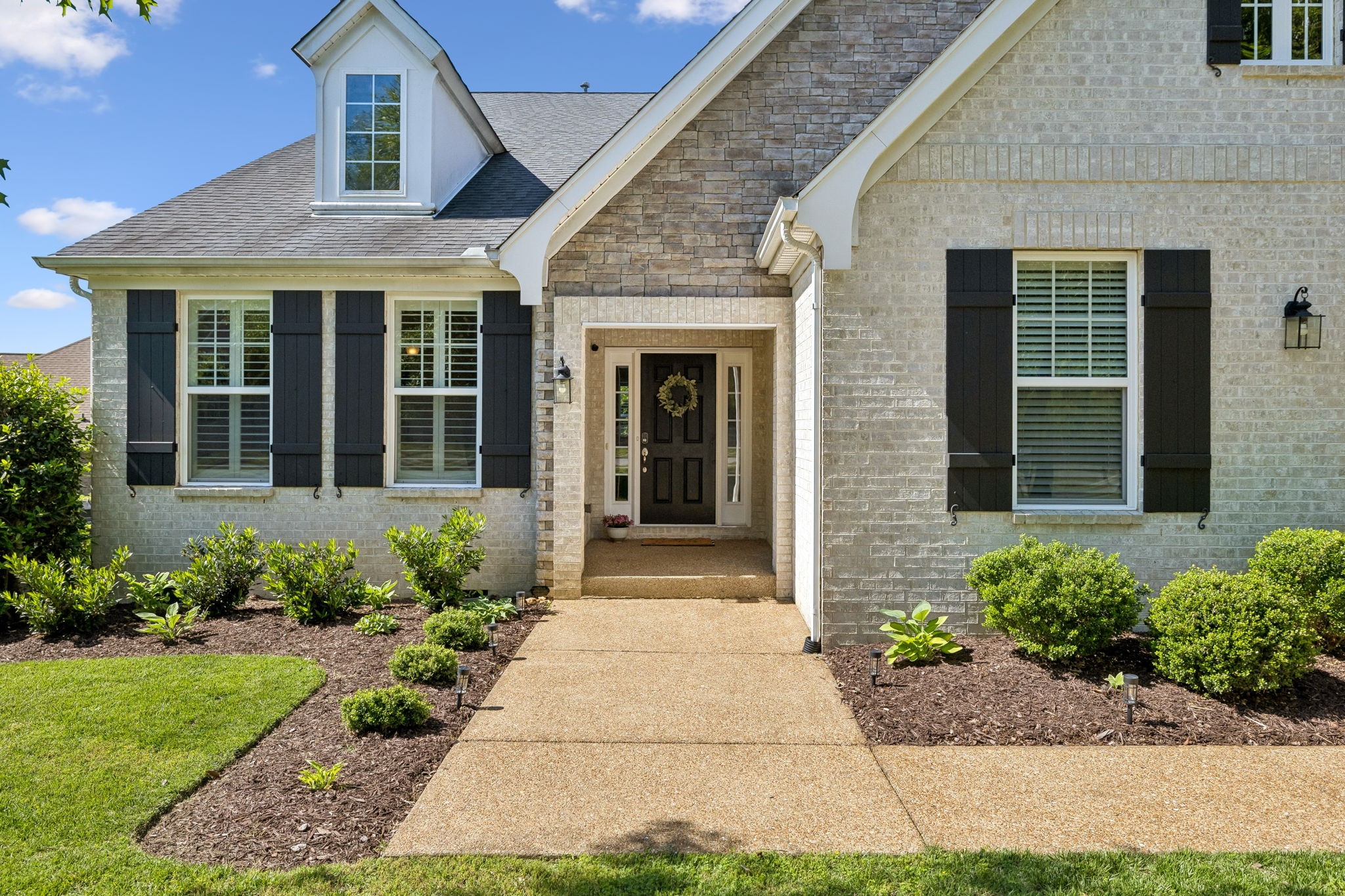 7107 Triple Crown Ln