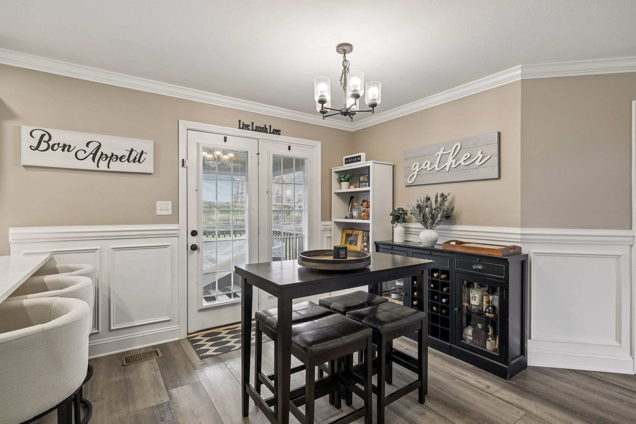 429 Crestwicke Ct