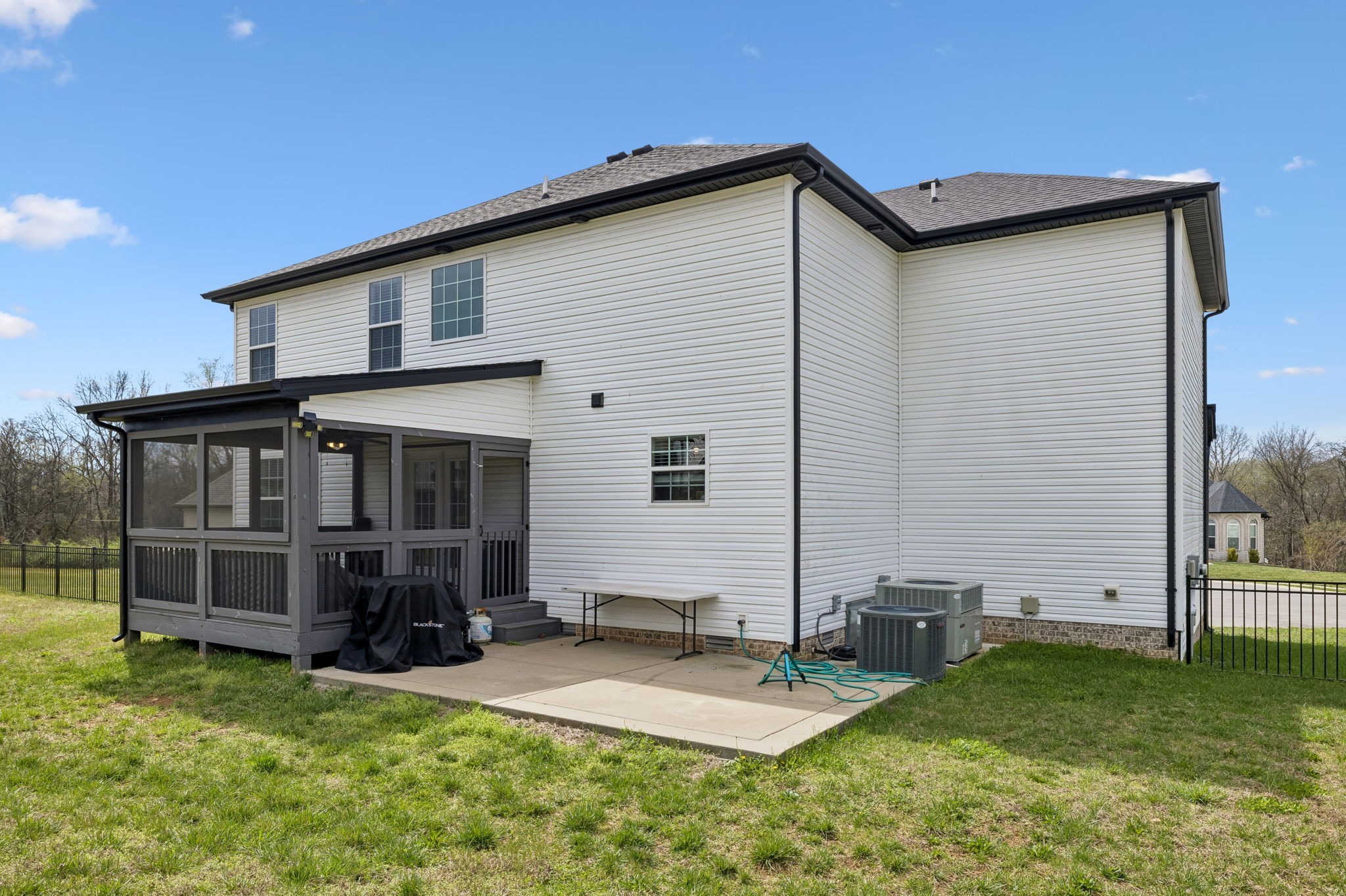 429 Crestwicke Ct