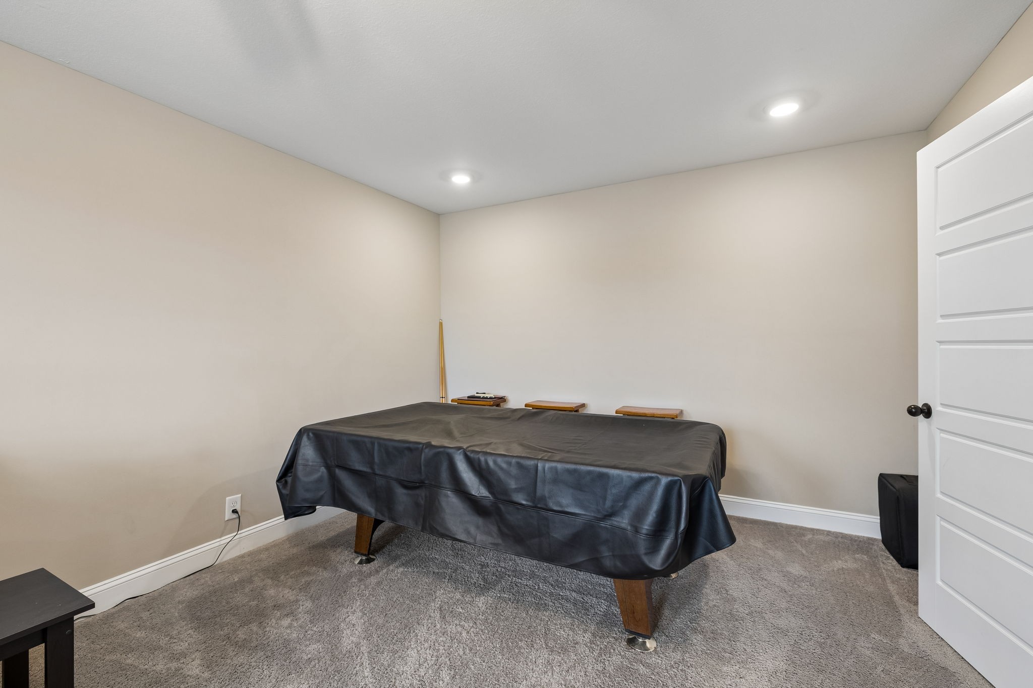 429 Crestwicke Ct