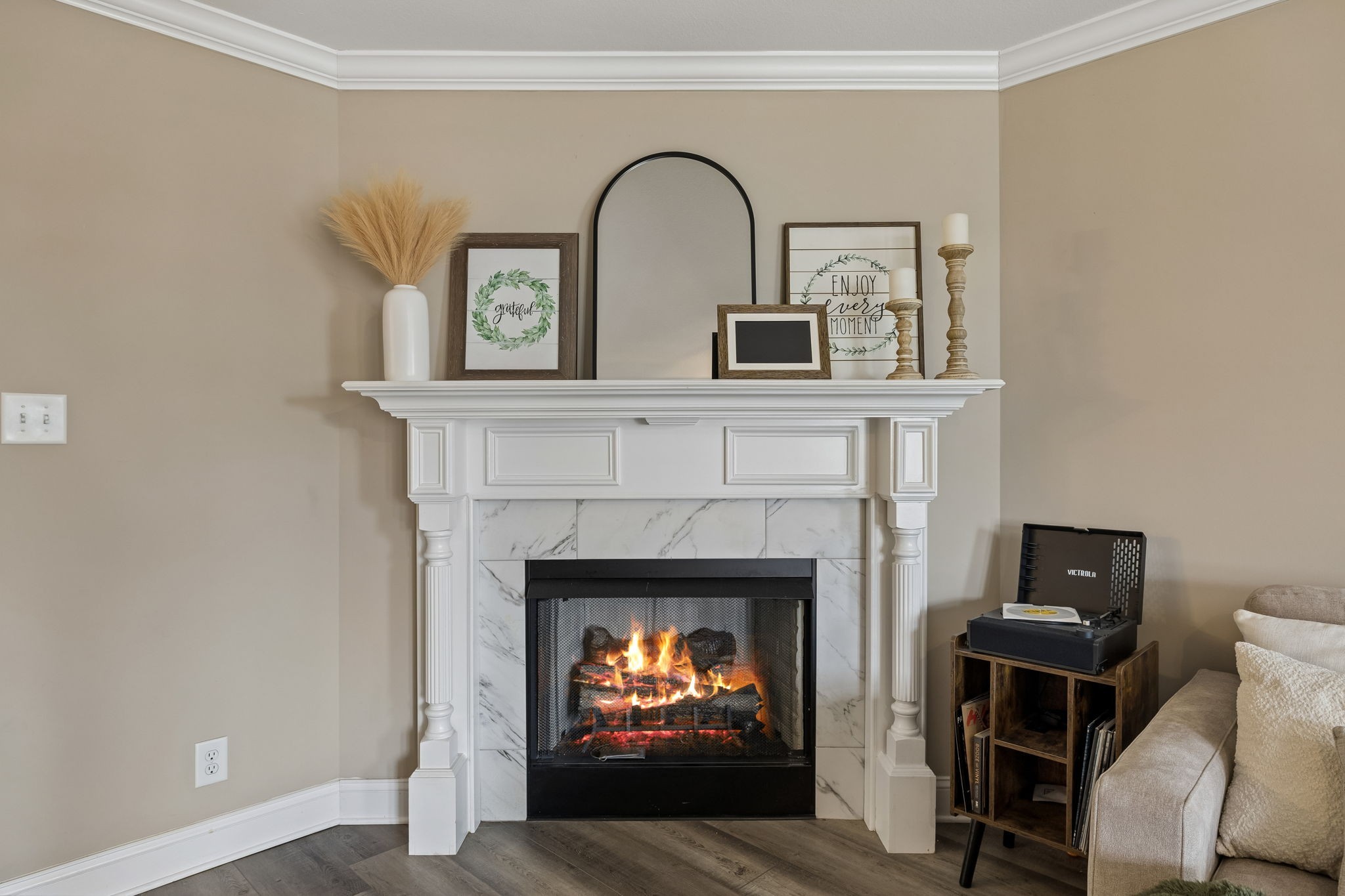 429 Crestwicke Ct