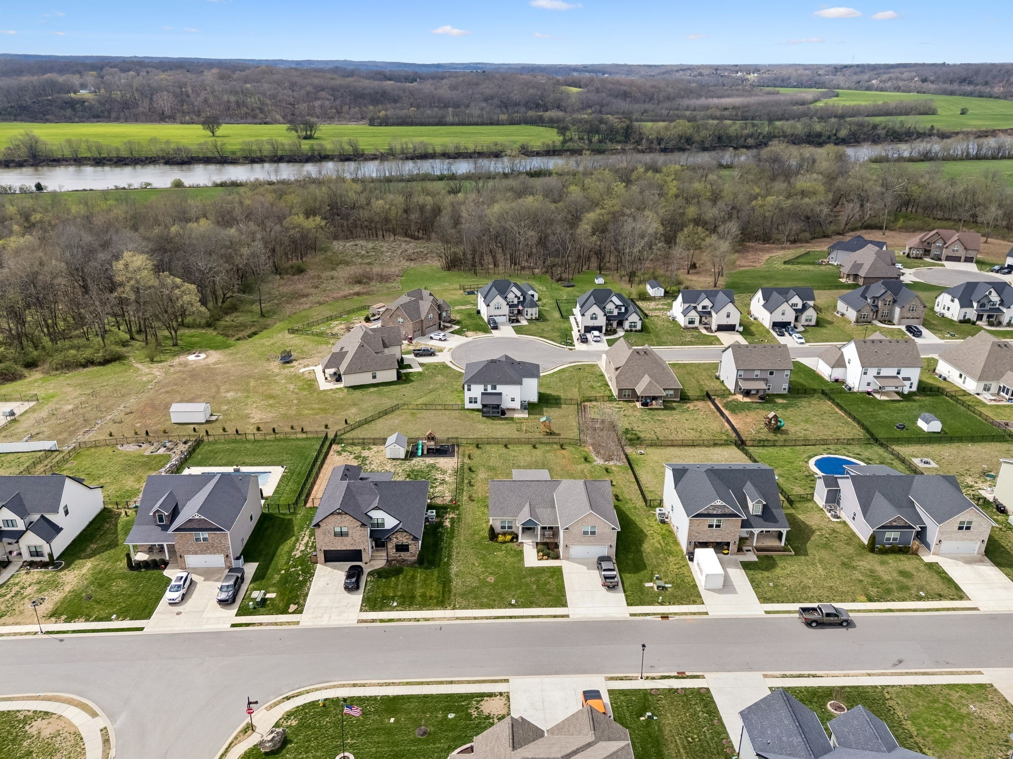 429 Crestwicke Ct