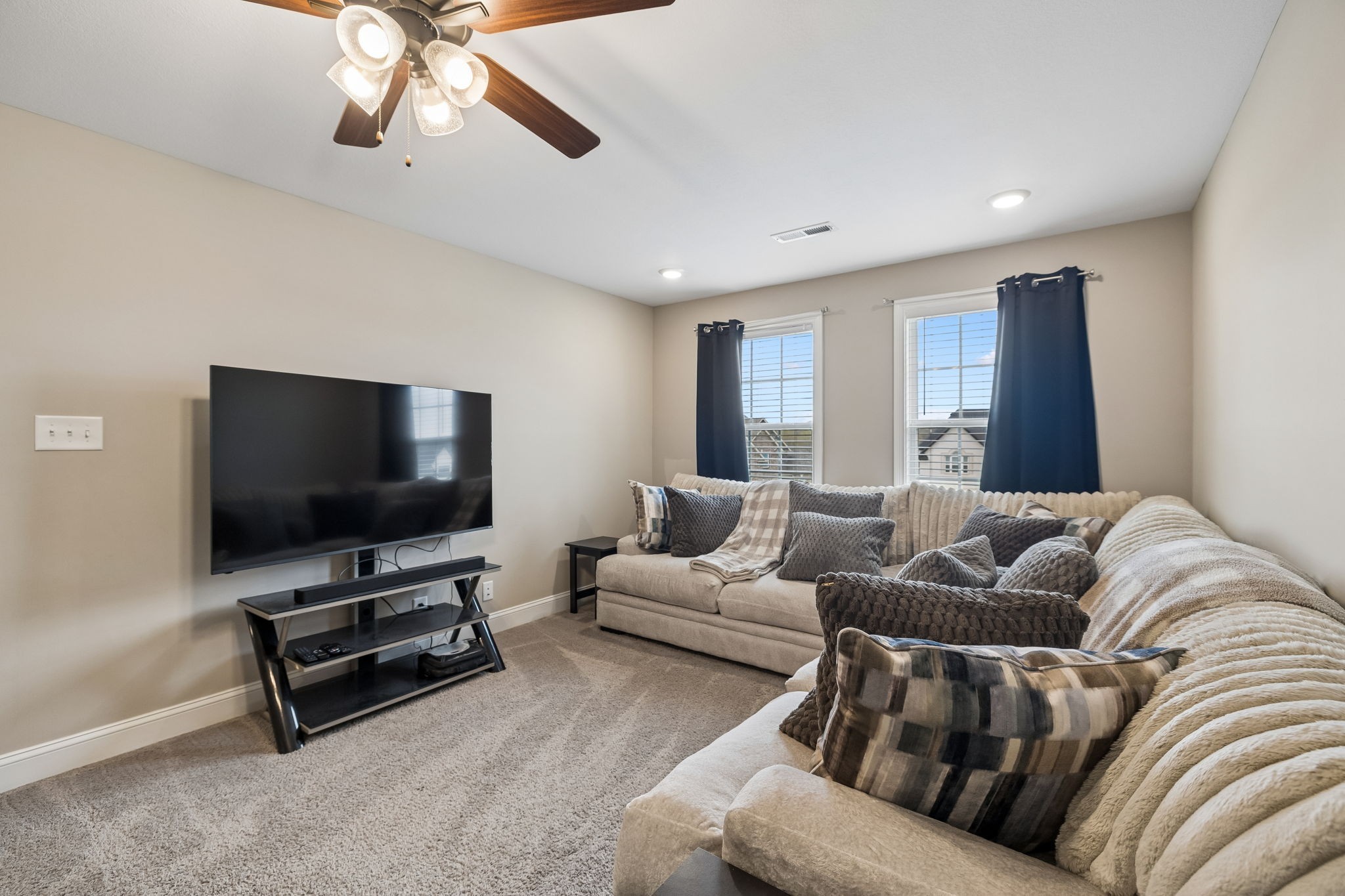 429 Crestwicke Ct
