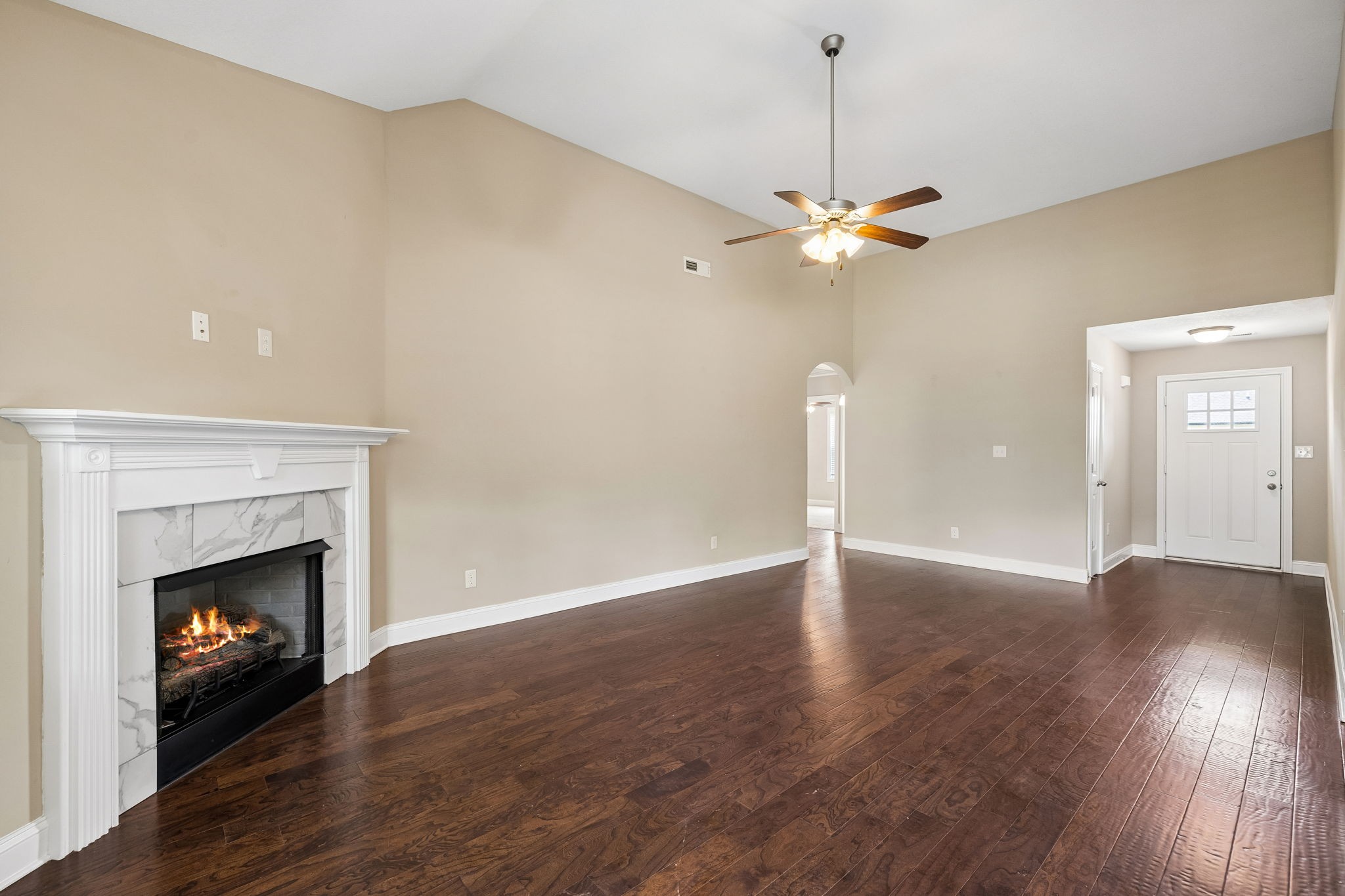 2280 Colston Dr