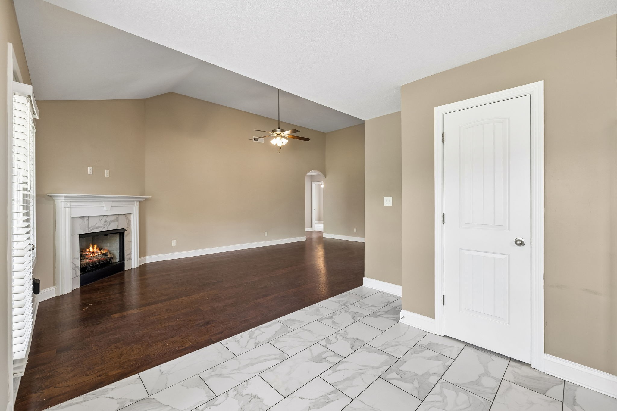2280 Colston Dr