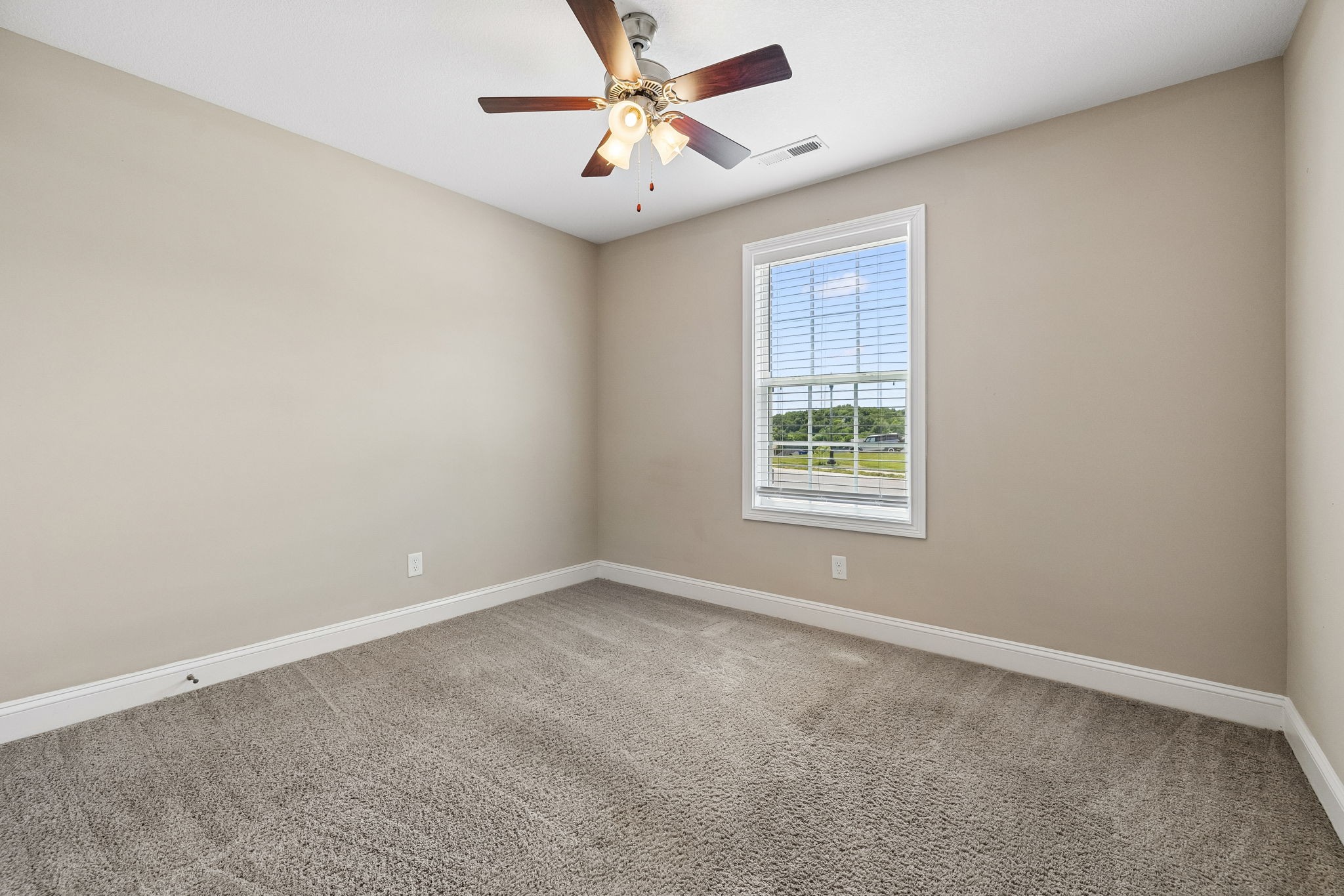 2280 Colston Dr