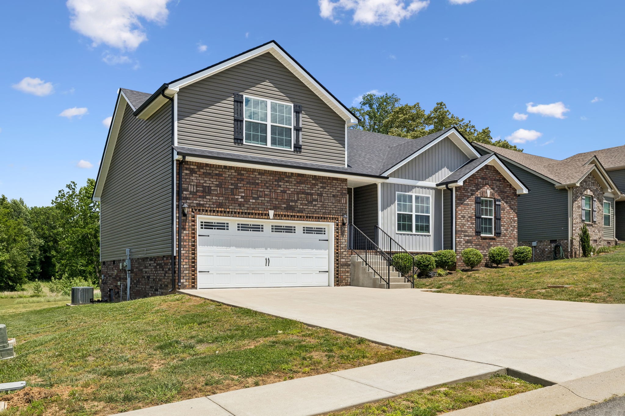 2280 Colston Dr